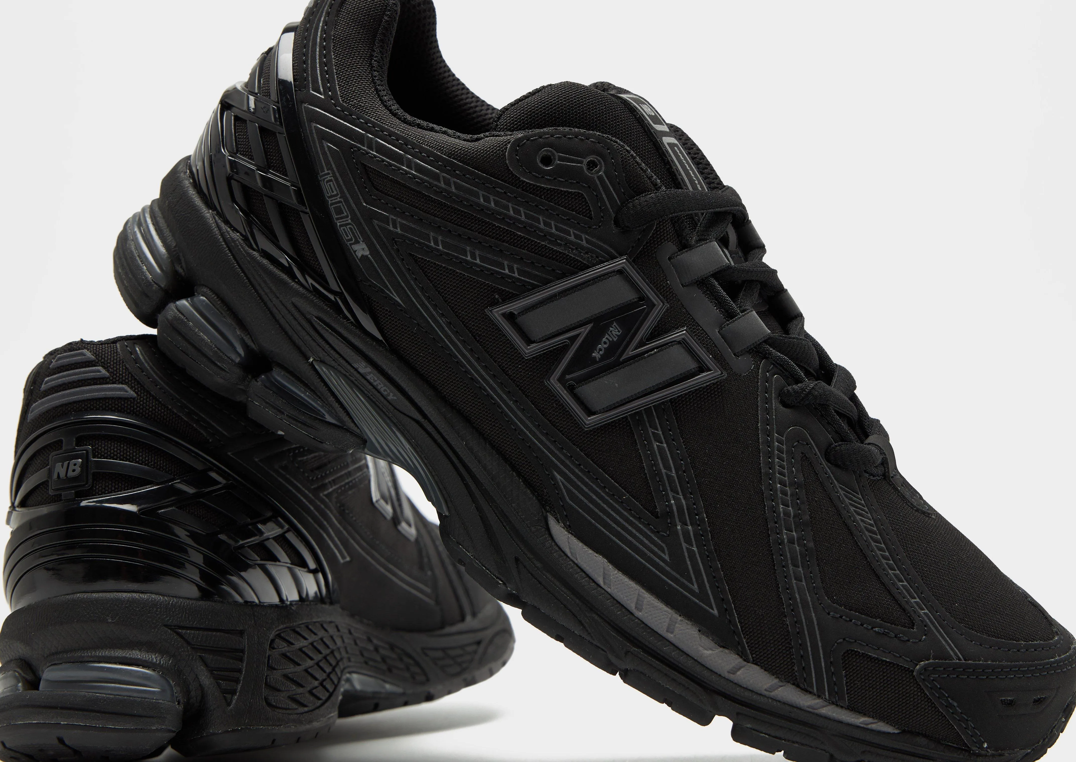 1906 running for stress relief shoes group running wear