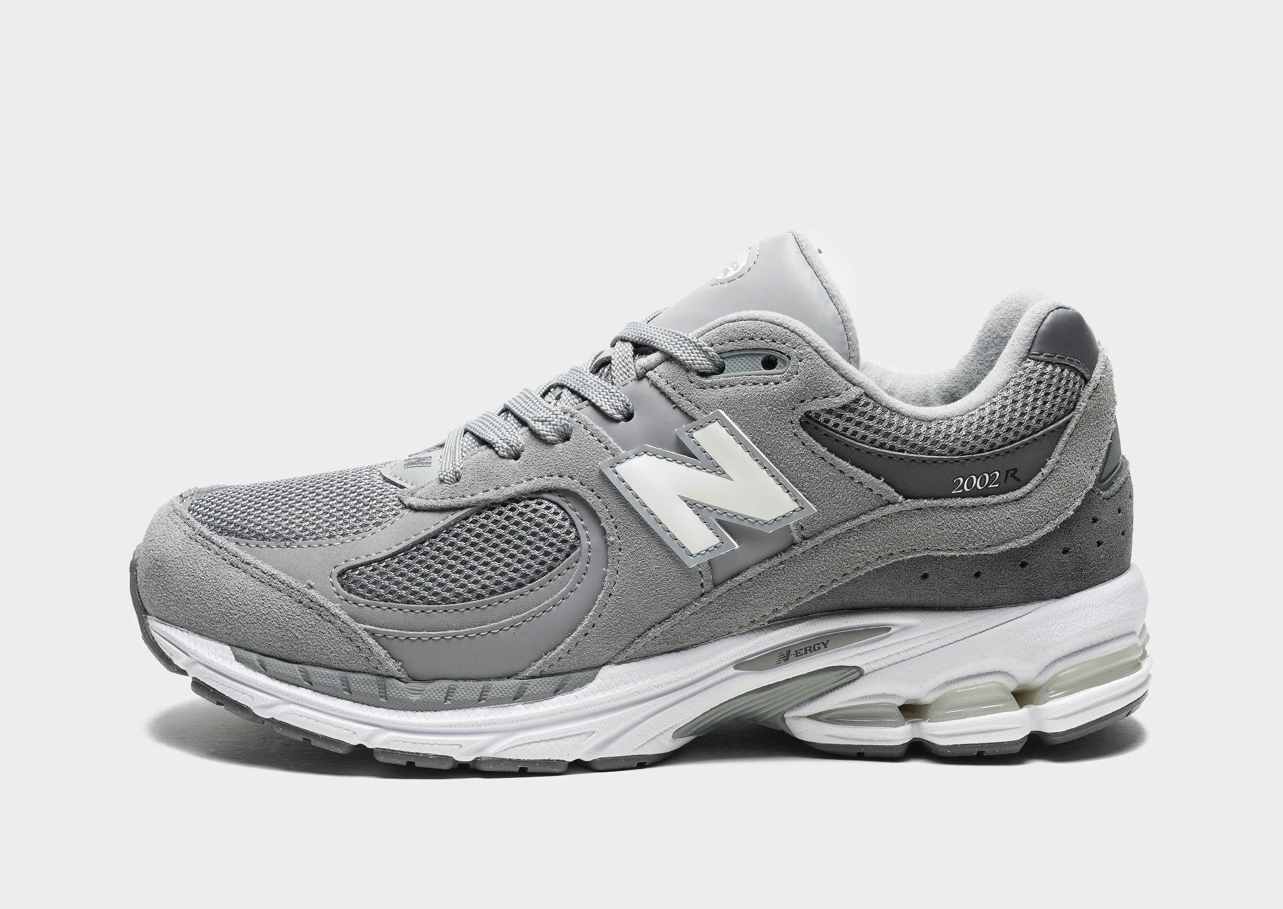 2002R Junior's running for a way to stay happy training - camp shoes