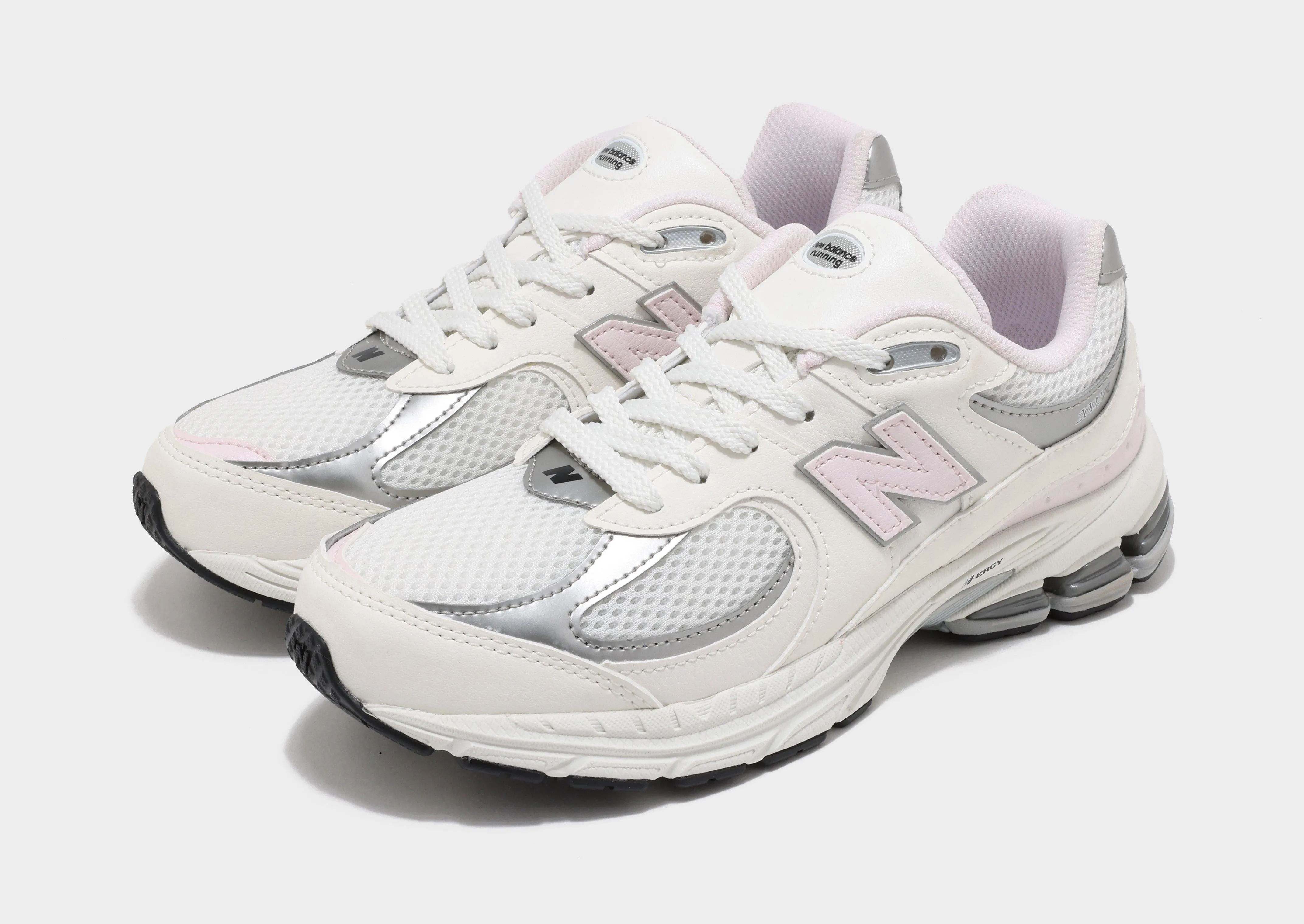 2002R Junior's Cushioned Running adventure running shoe allure