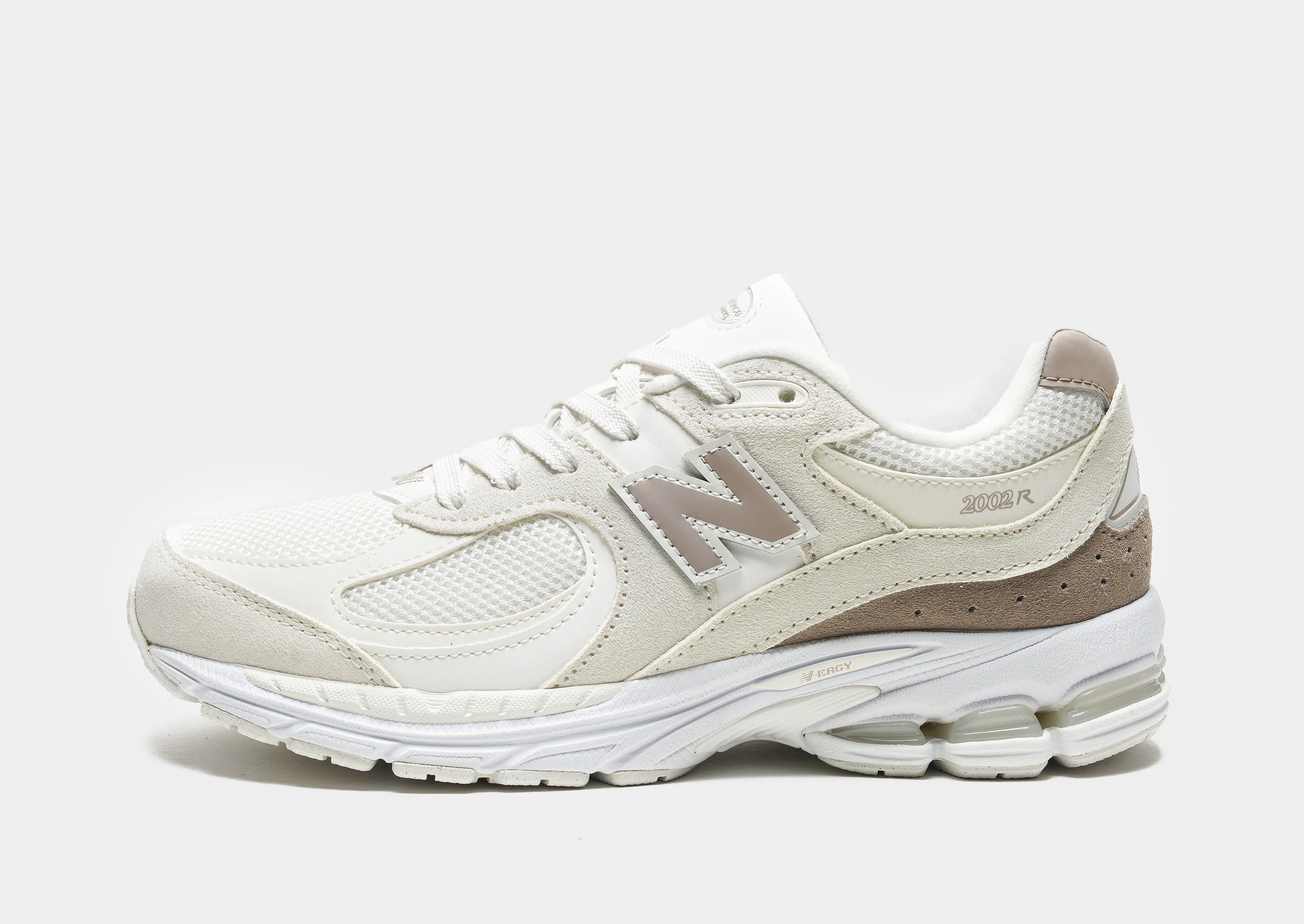 2002R Junior's Impact Support running on flat ground shoes