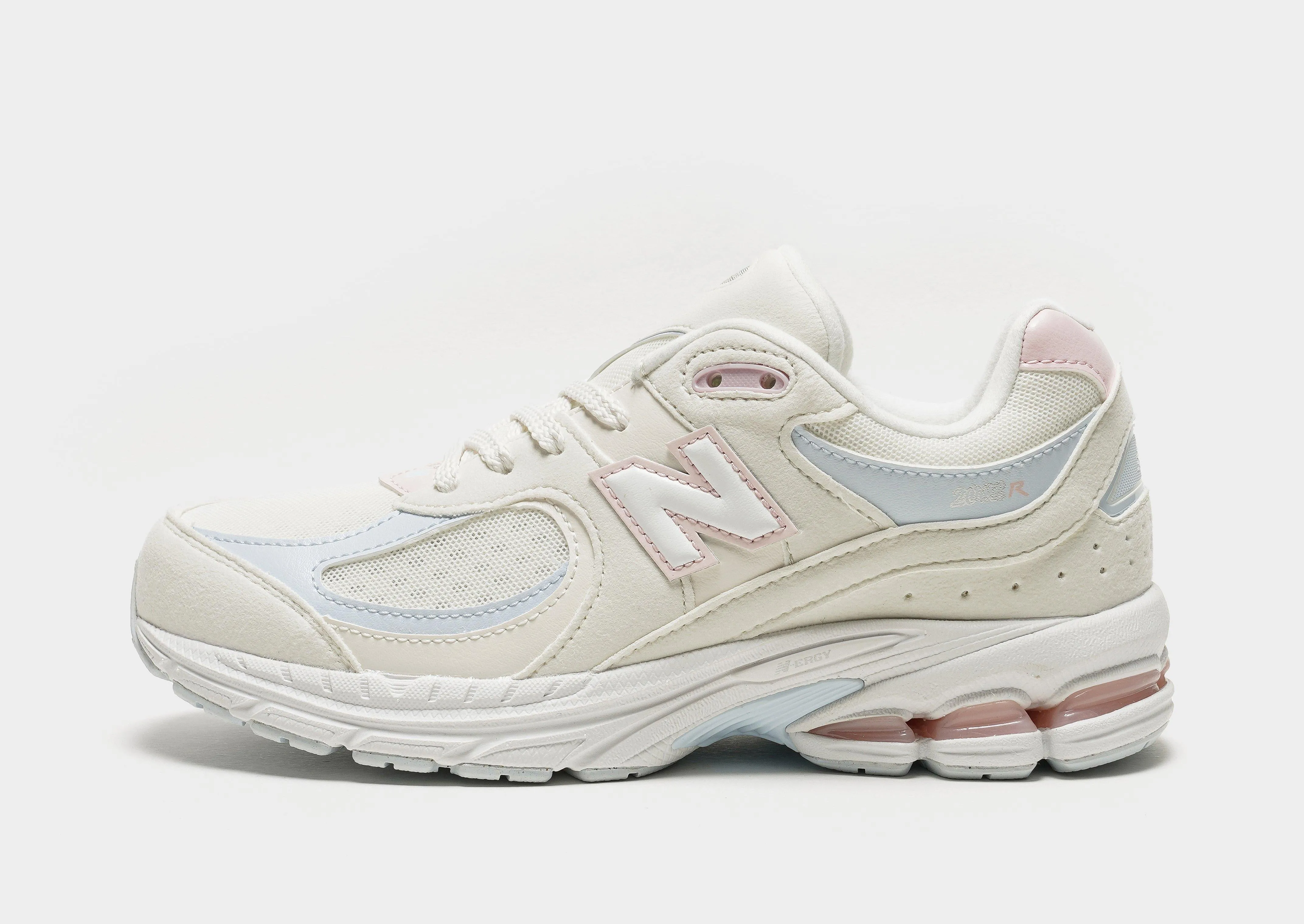 weekend running shoes 2002R Junior's