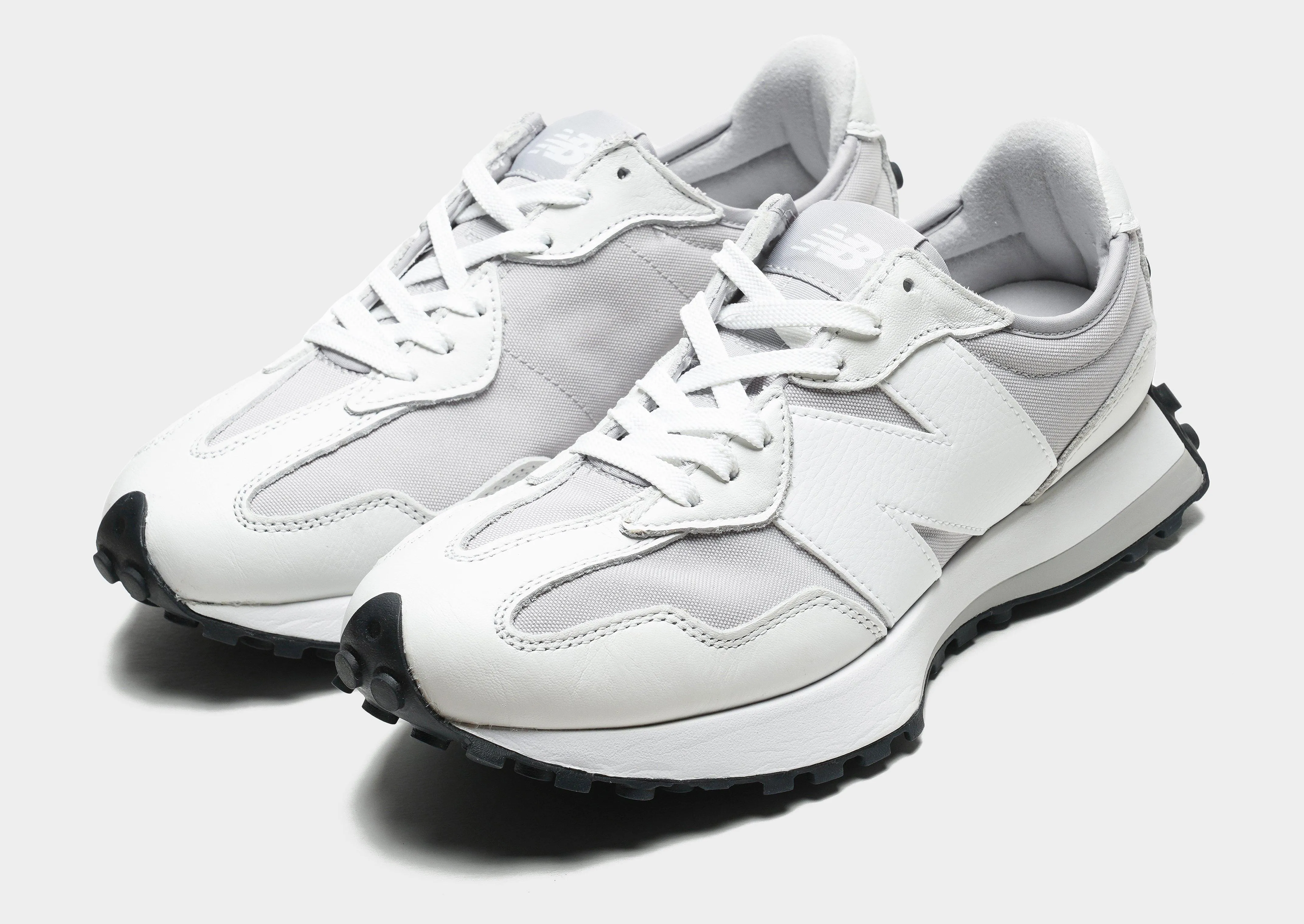 bulky - design shoes running in a coastal area shoes 327