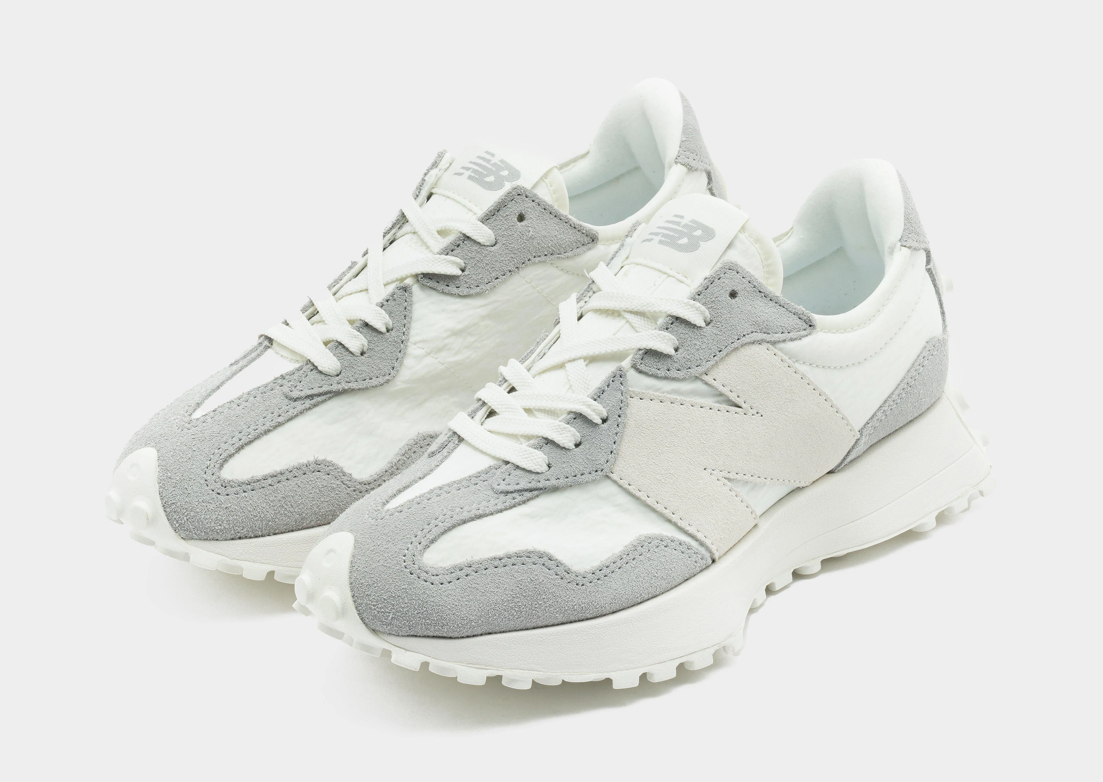 functional running shoes 327 Women's