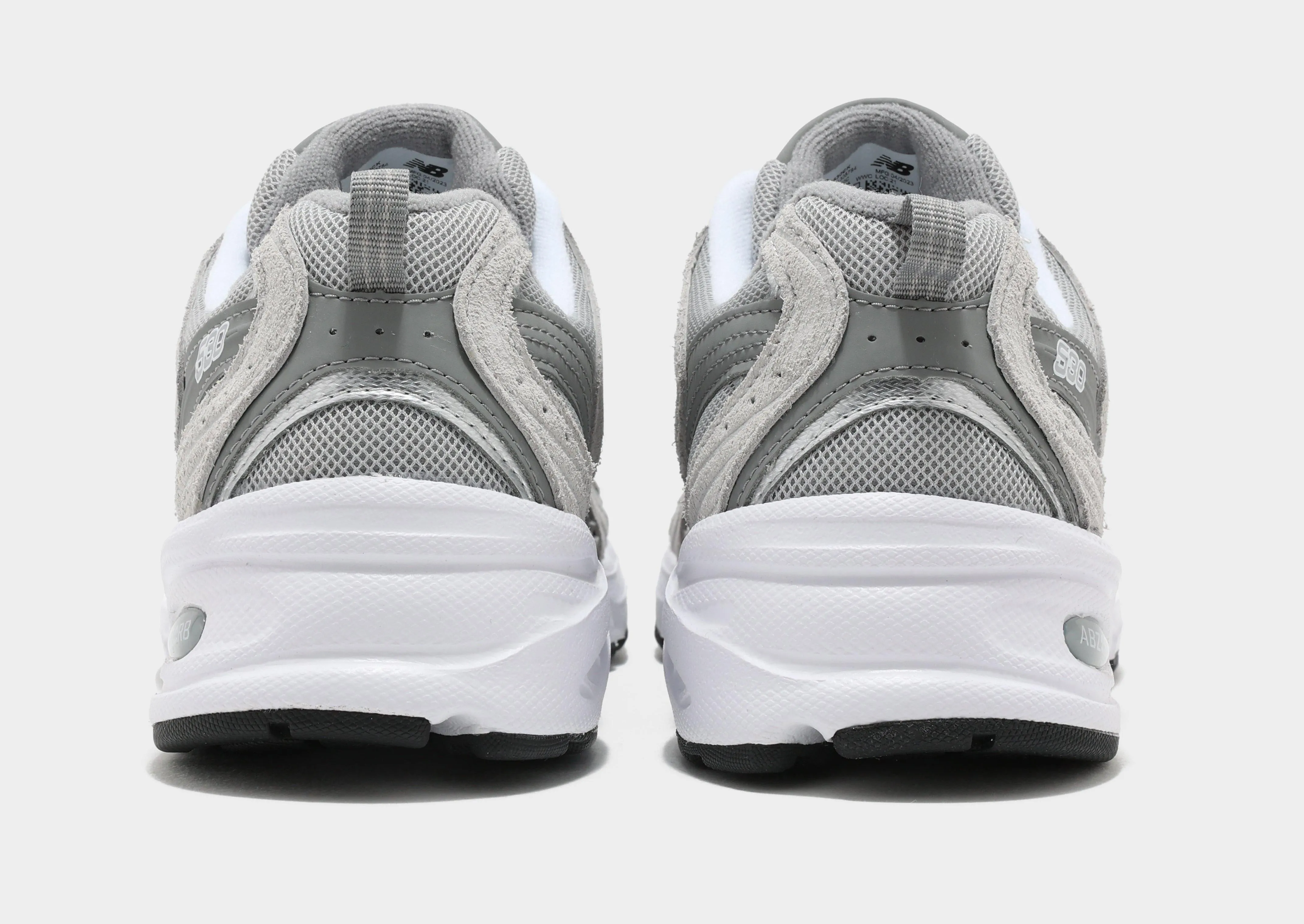 530 Women's reflective running shoes