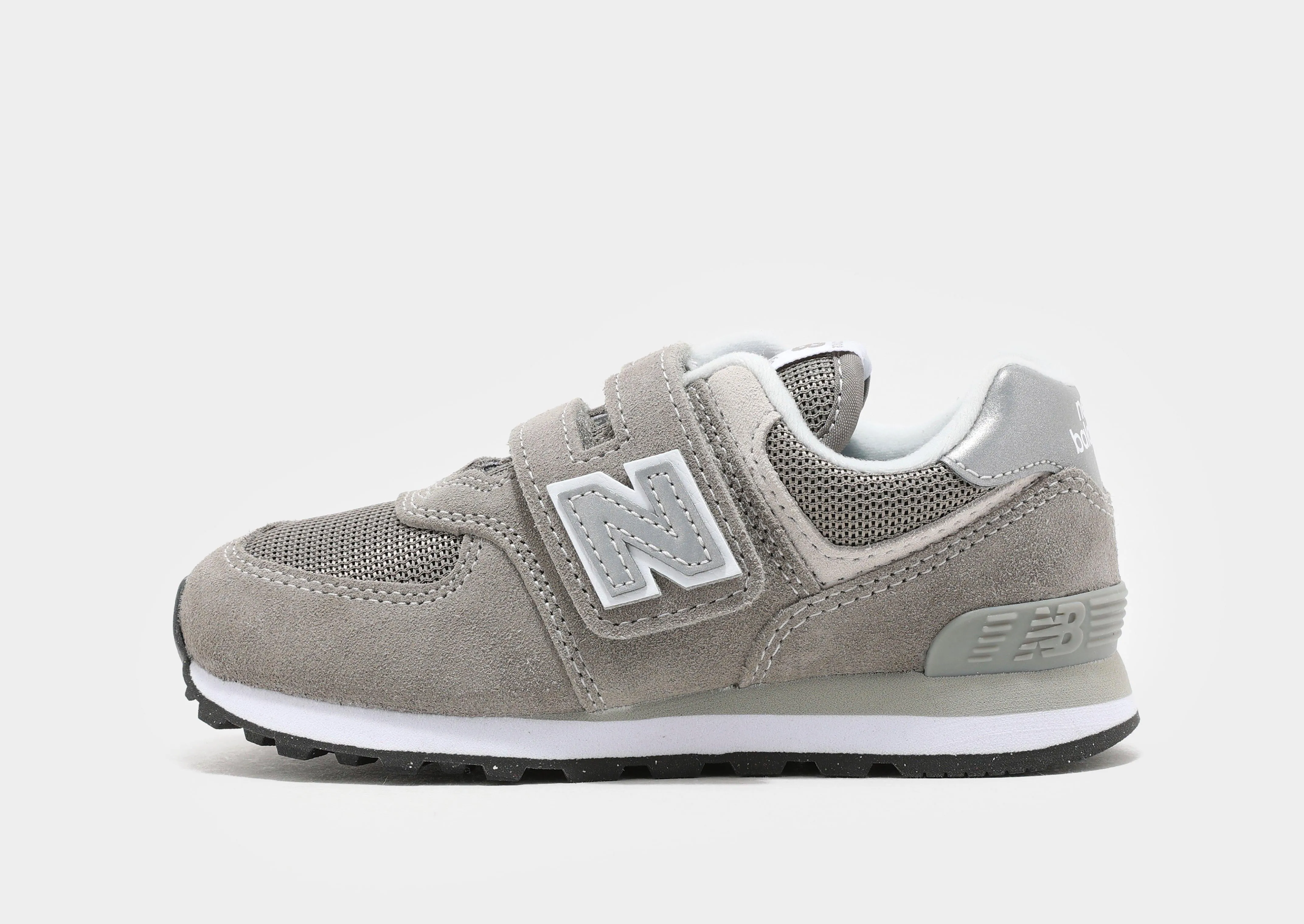 574 Children's breathable shoe characteristics