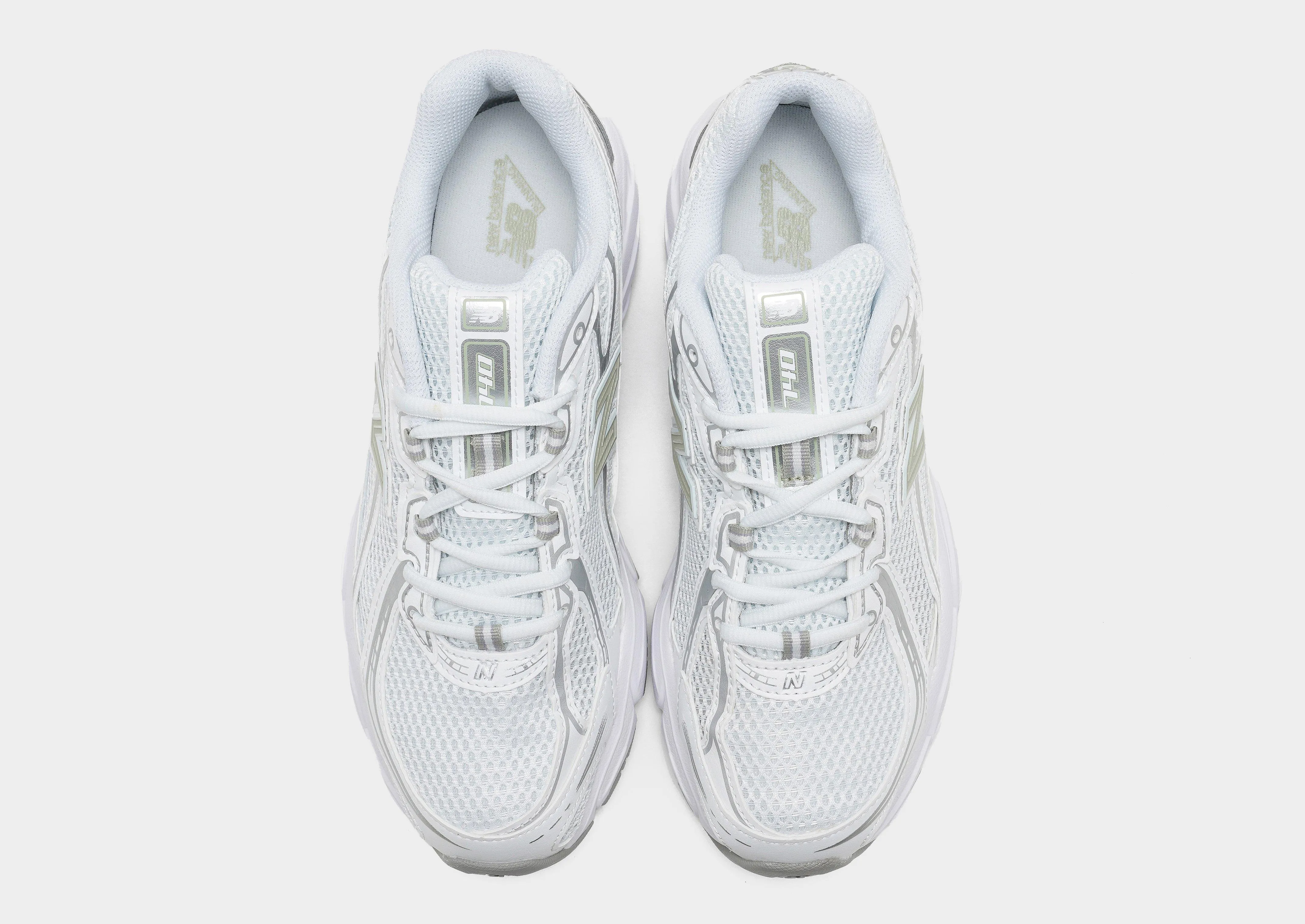 740 competitive - level shoes FoamCushion