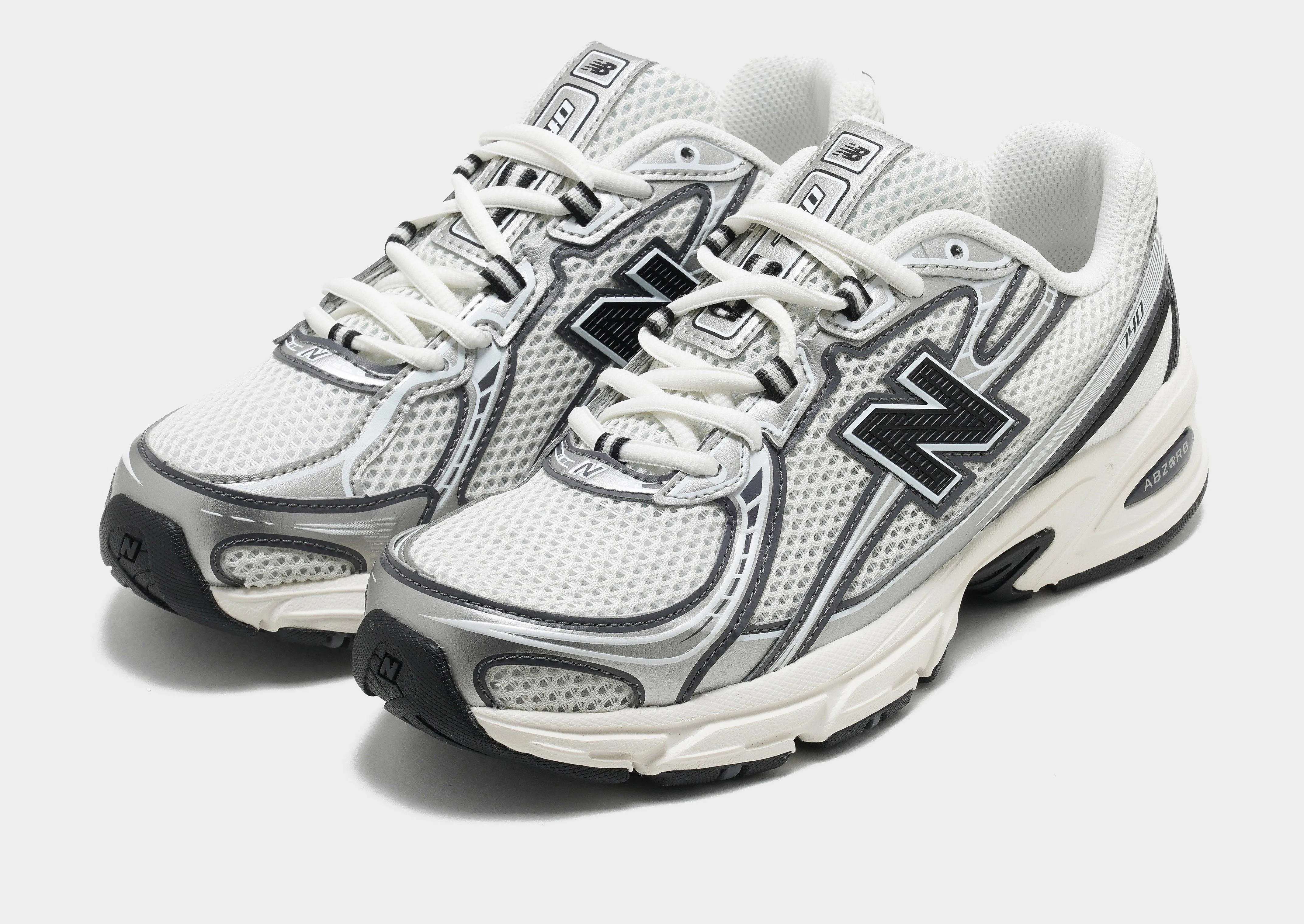 740 air - filled running gear