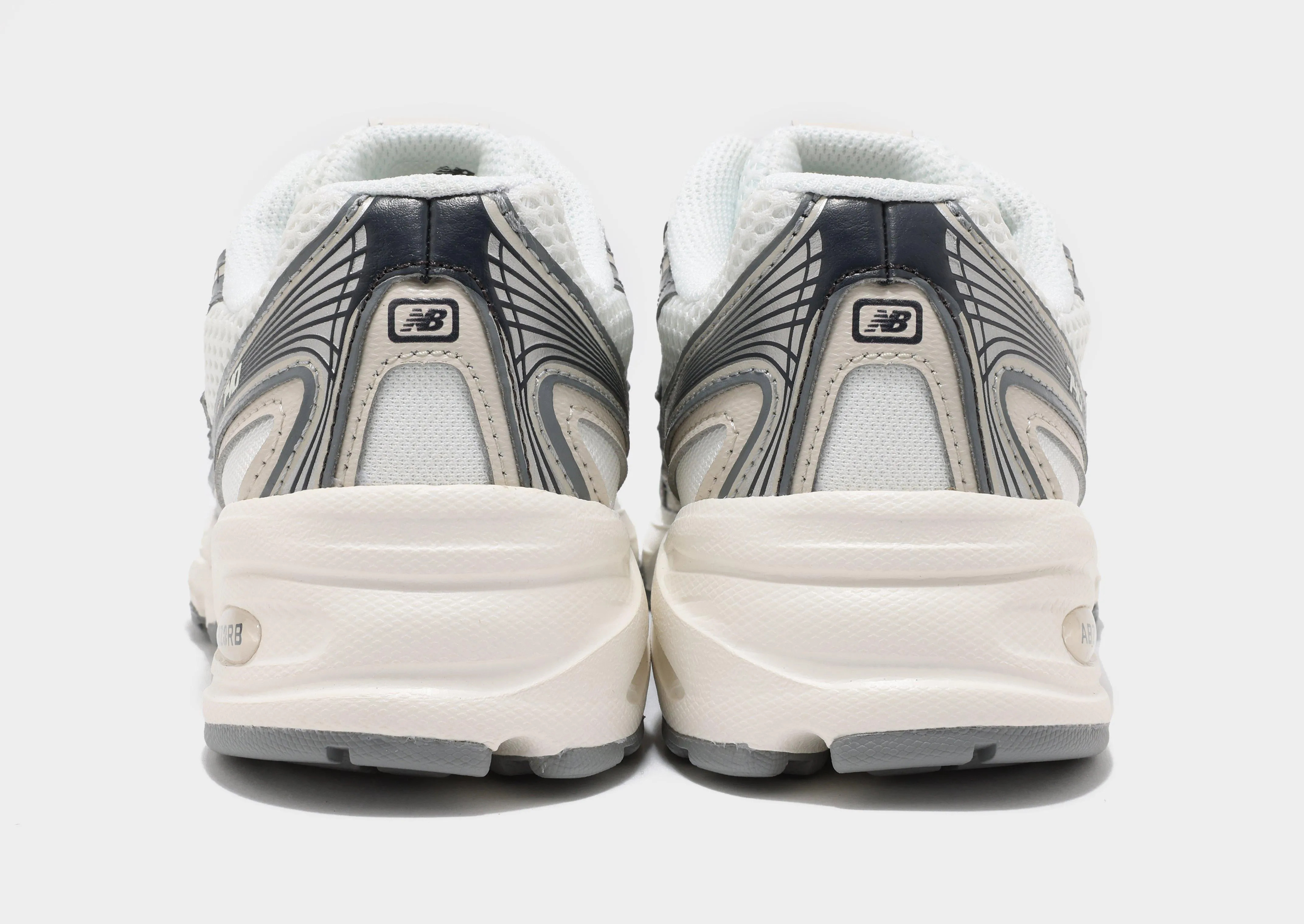 obsession 740 Women's