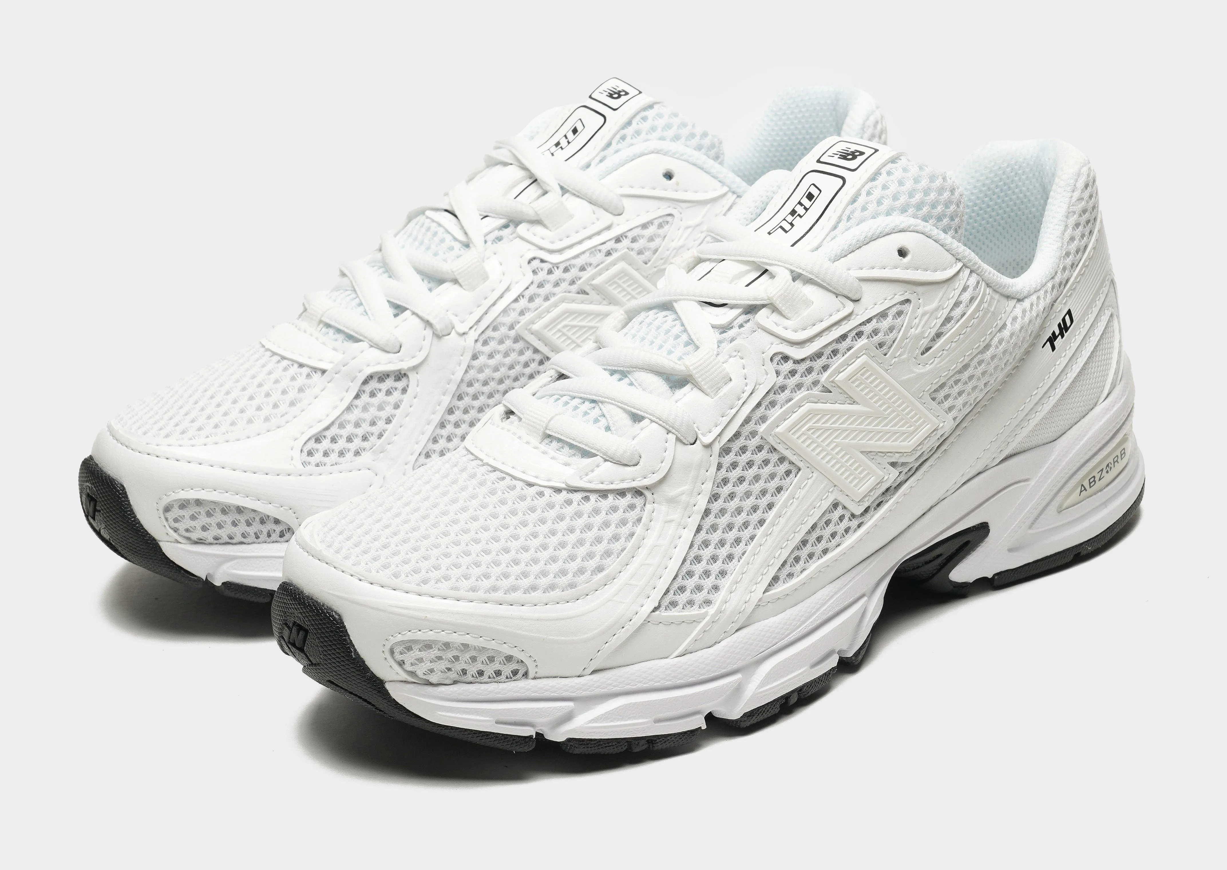 740 Women's Shock - absorbing midsole