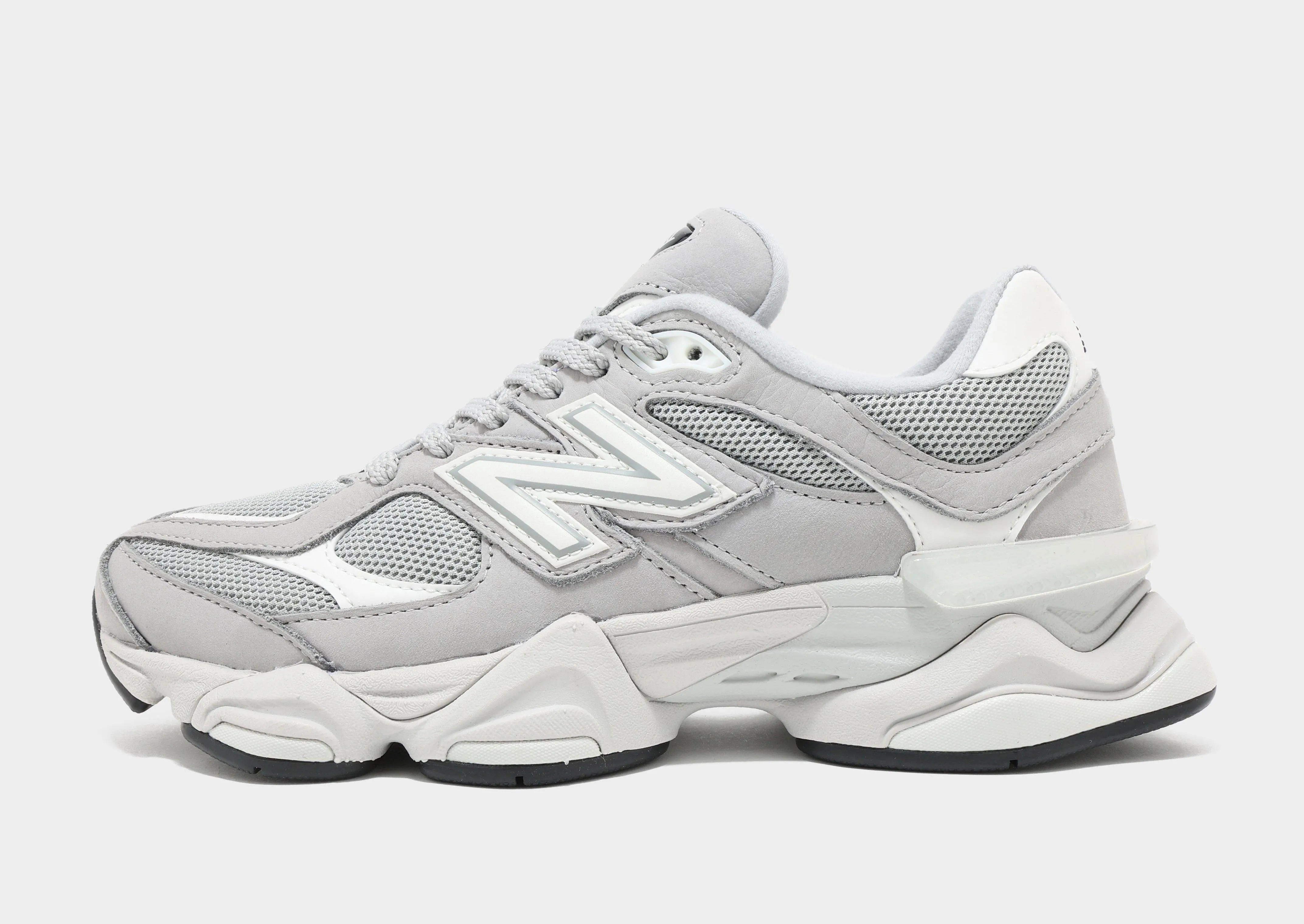 flat - sole shoes running for a way to stay on track 9060 Women's