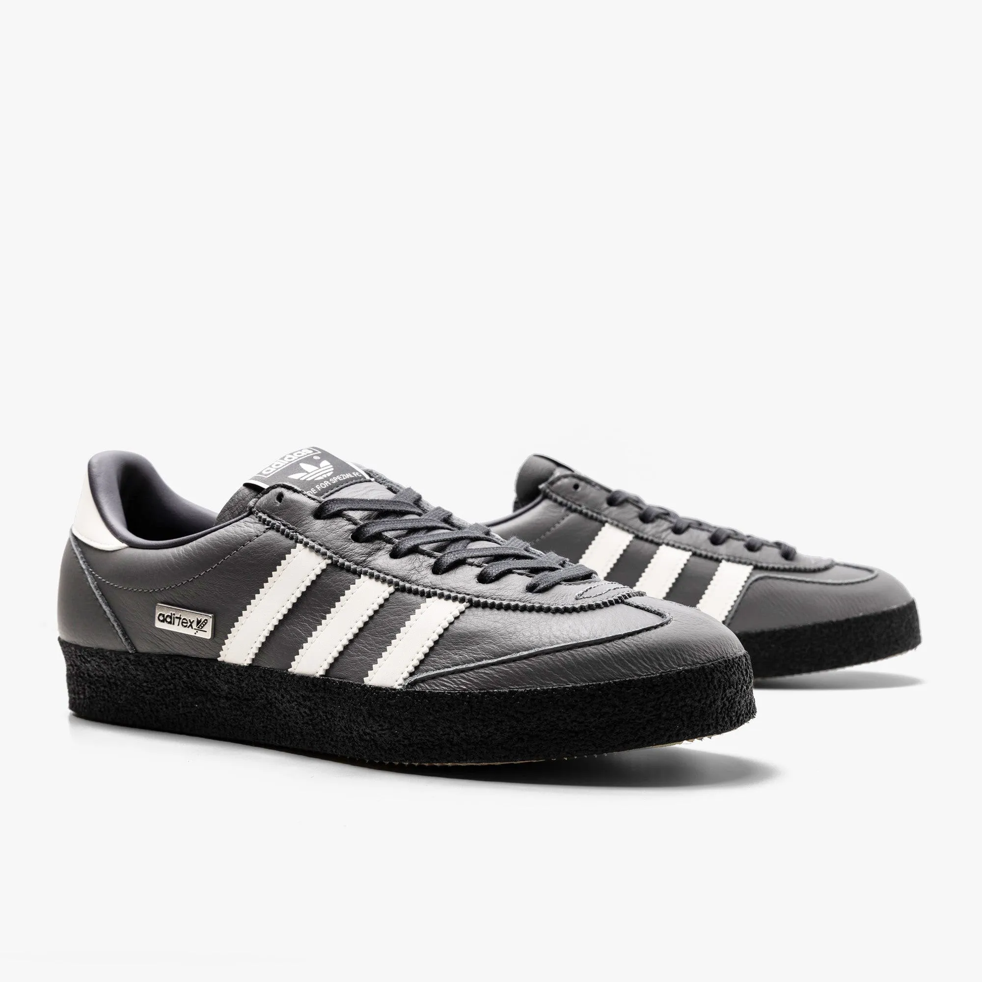 adidas Originals Spezial Lothertex FC Grey / Chalk - Core Black Dynamic Motion