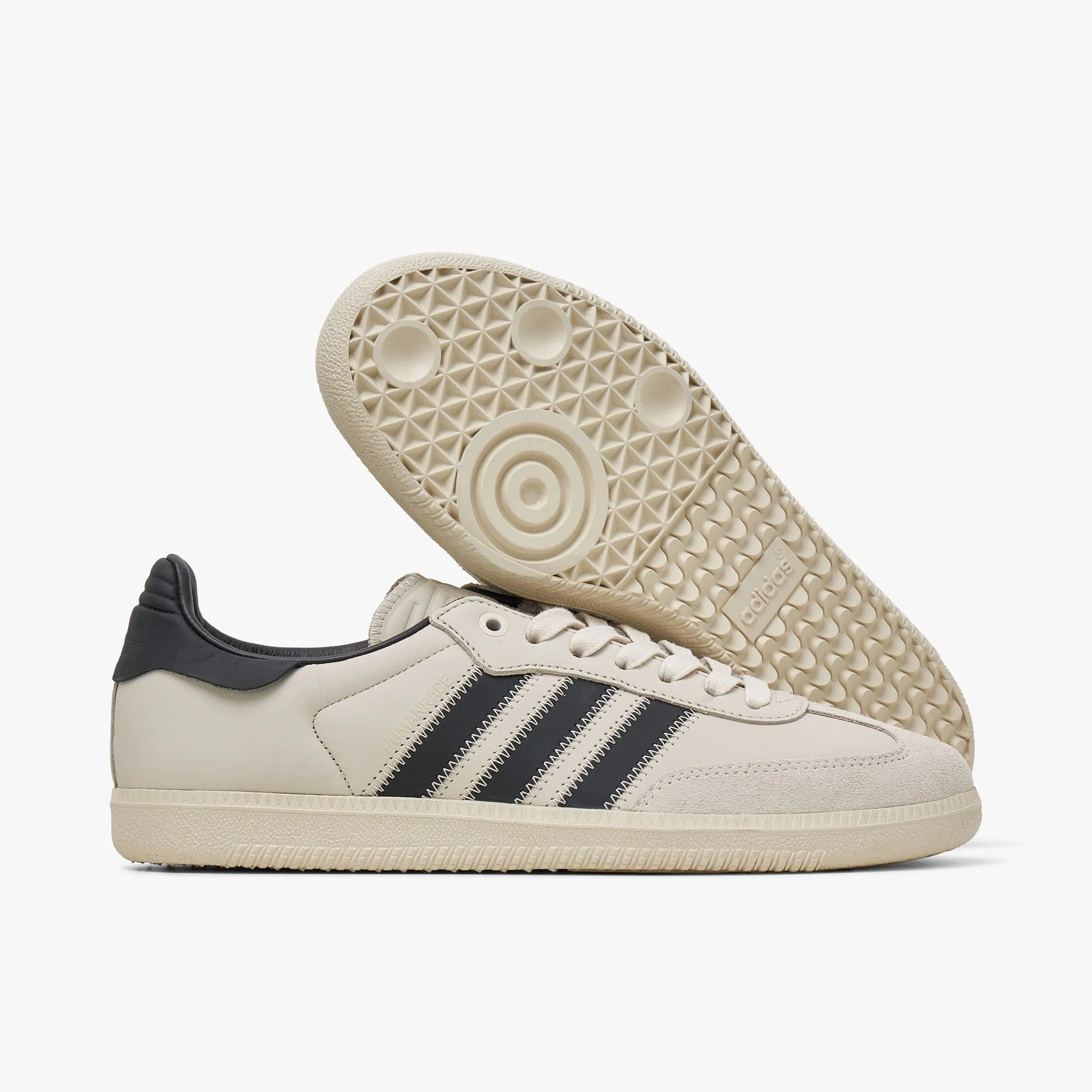 Street Motion adidas Originals x Humanrace Samba Core Black / Aluminum