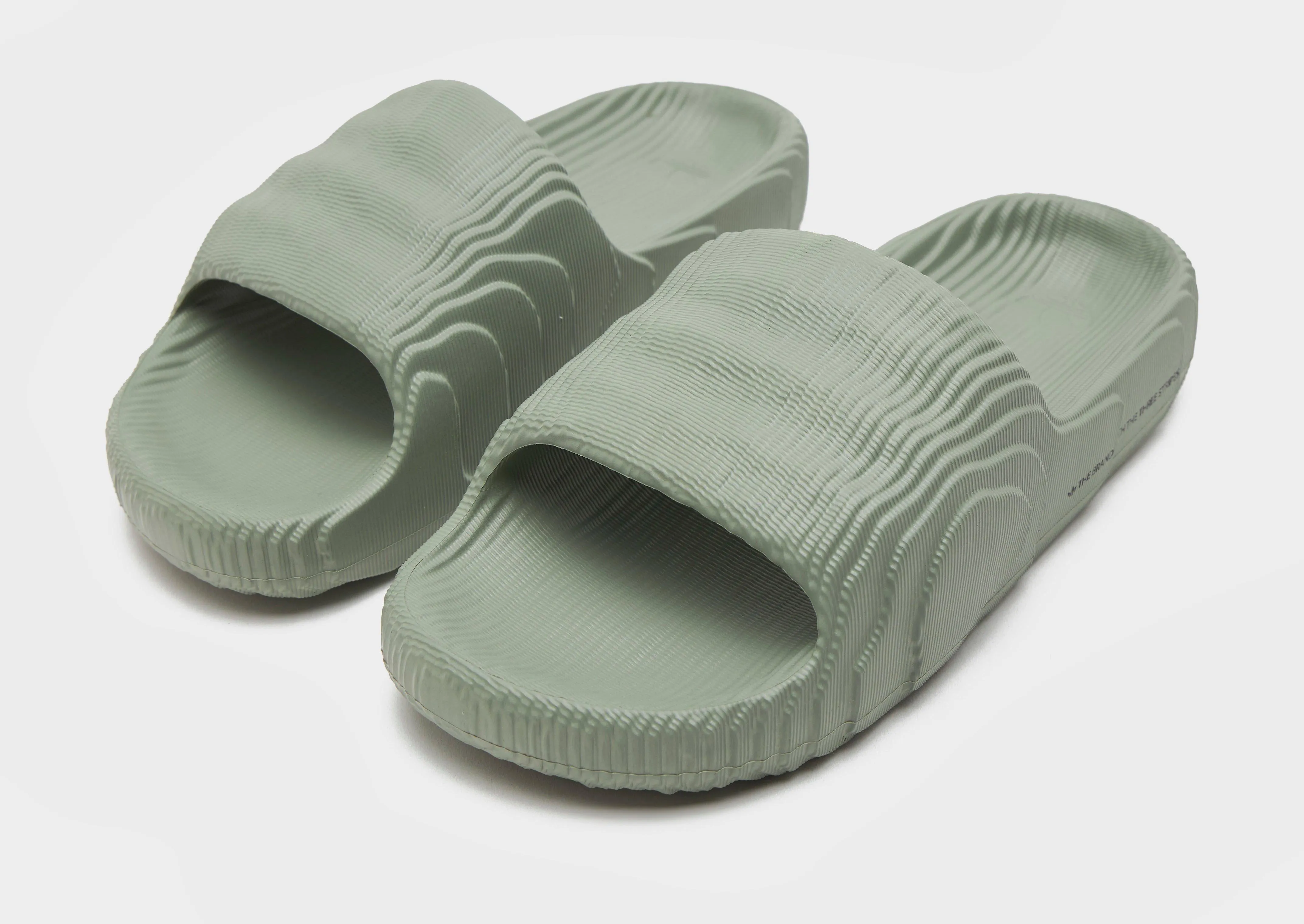cool material Adilette 22 Slides Women's