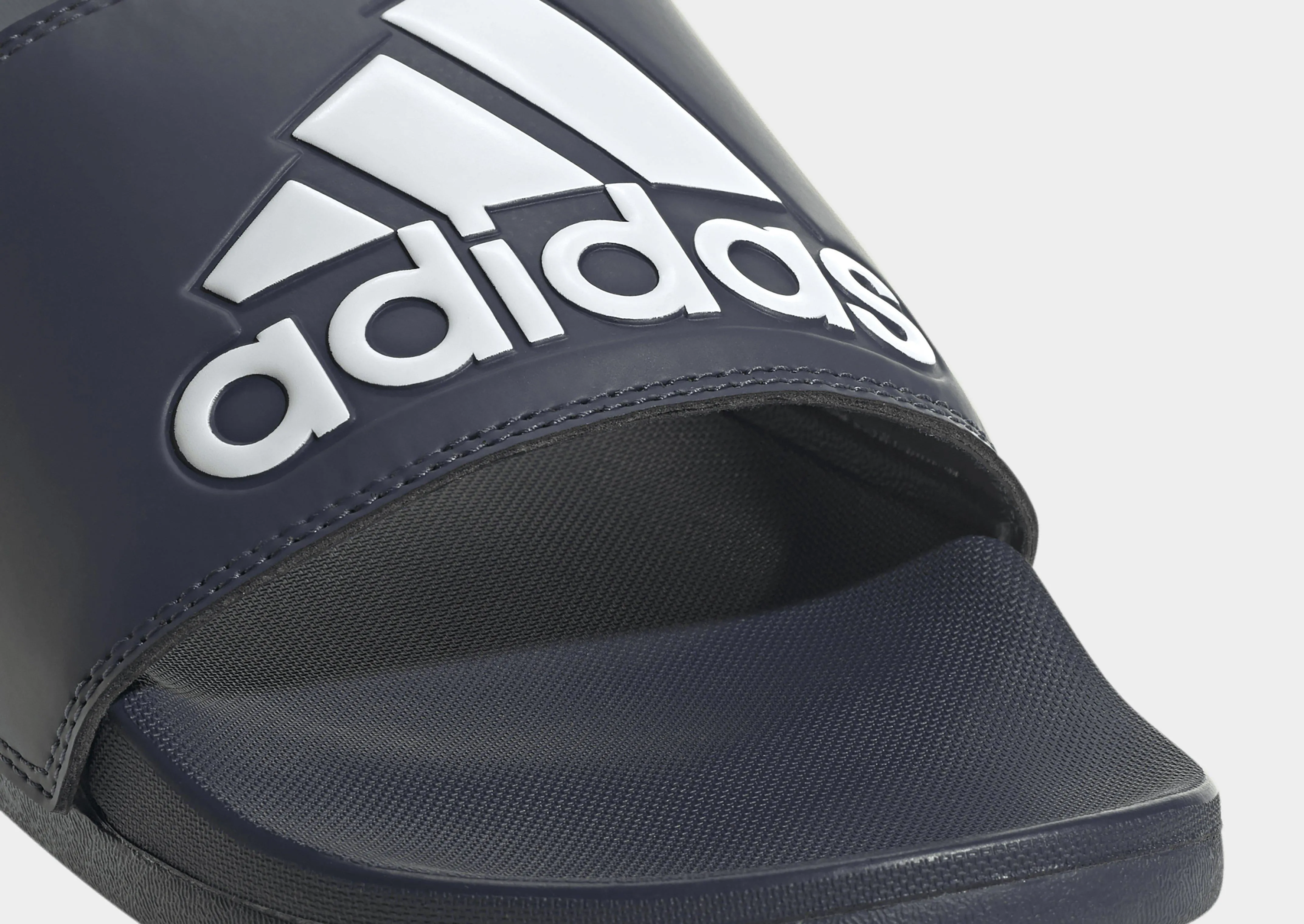 Stylish Flip-flops for Travel Sun-Ready Adilette Comfort Slides