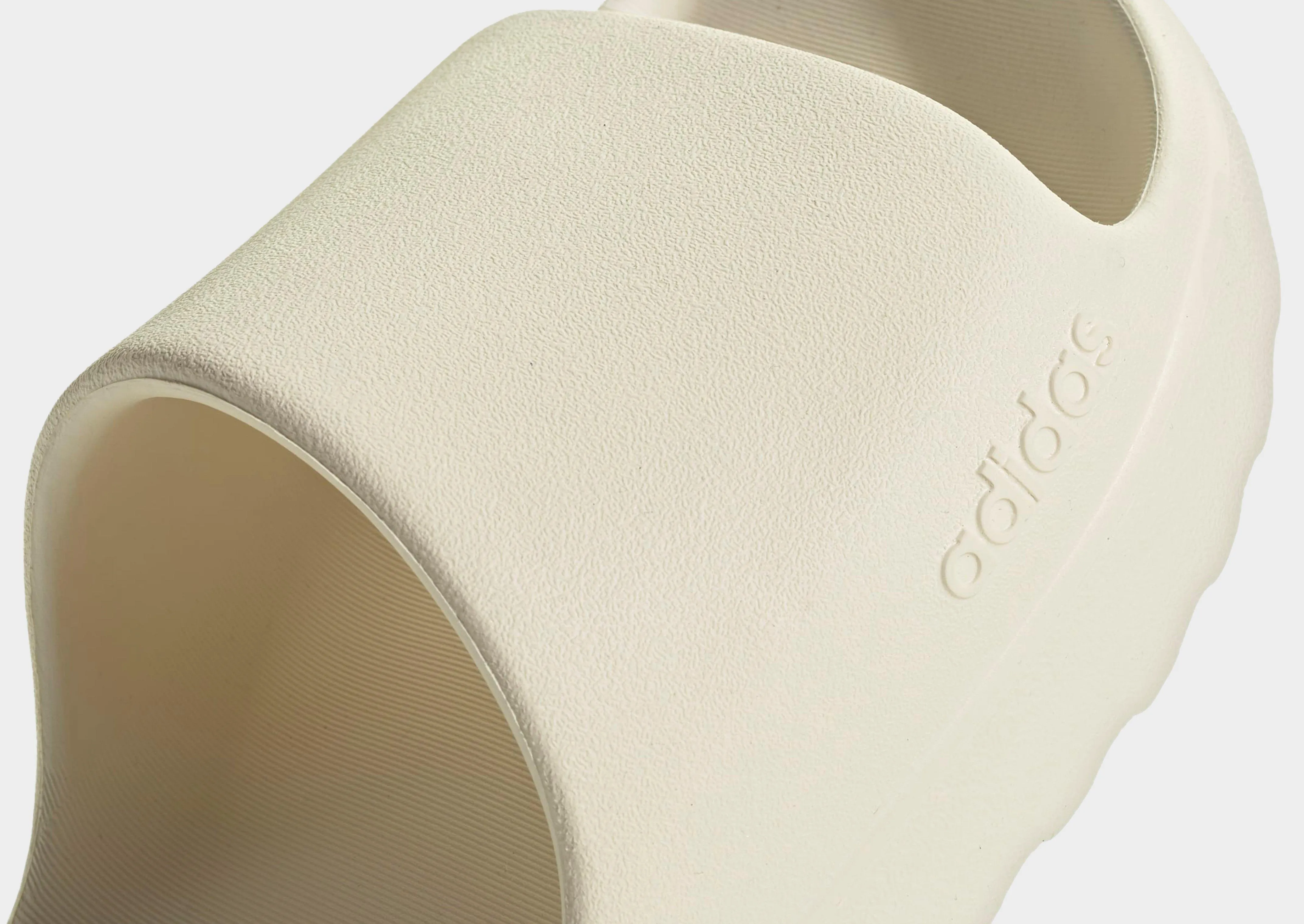 Effortless Pair Quick Comfort Adilette Lumia Slides Women's