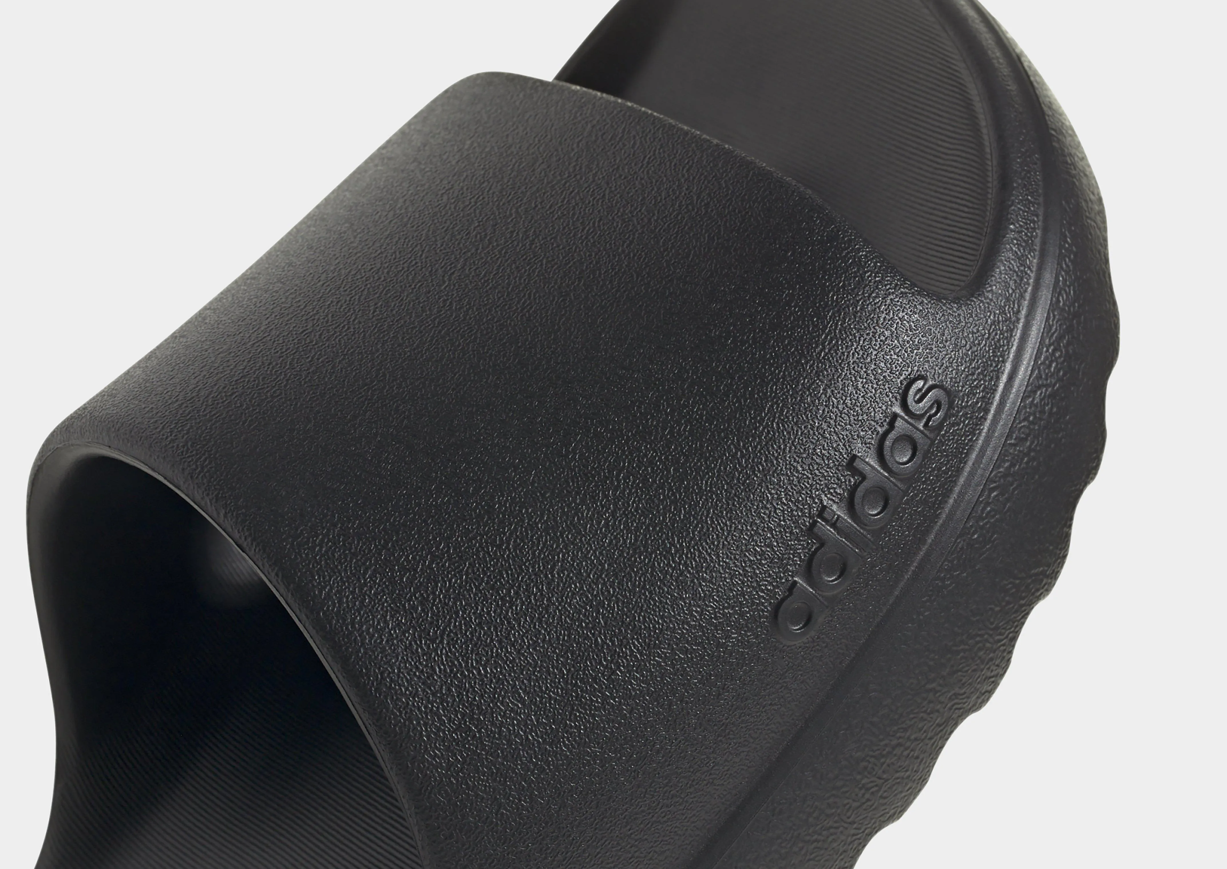 High Performance Fit Resilient Grip Adilette Lumia Slides Women's