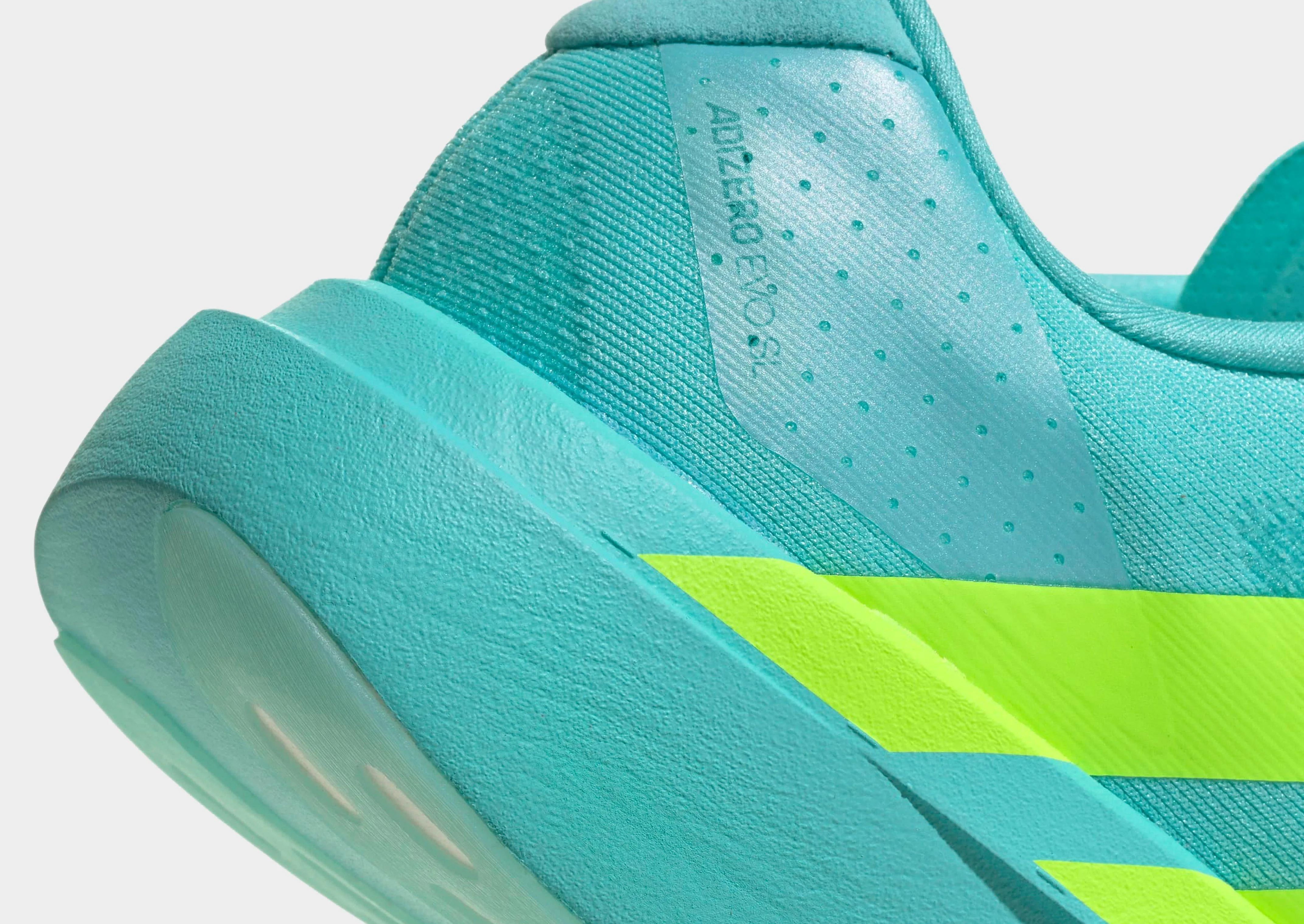 Adizero EVO SL Smooth Grip Foot Vent
