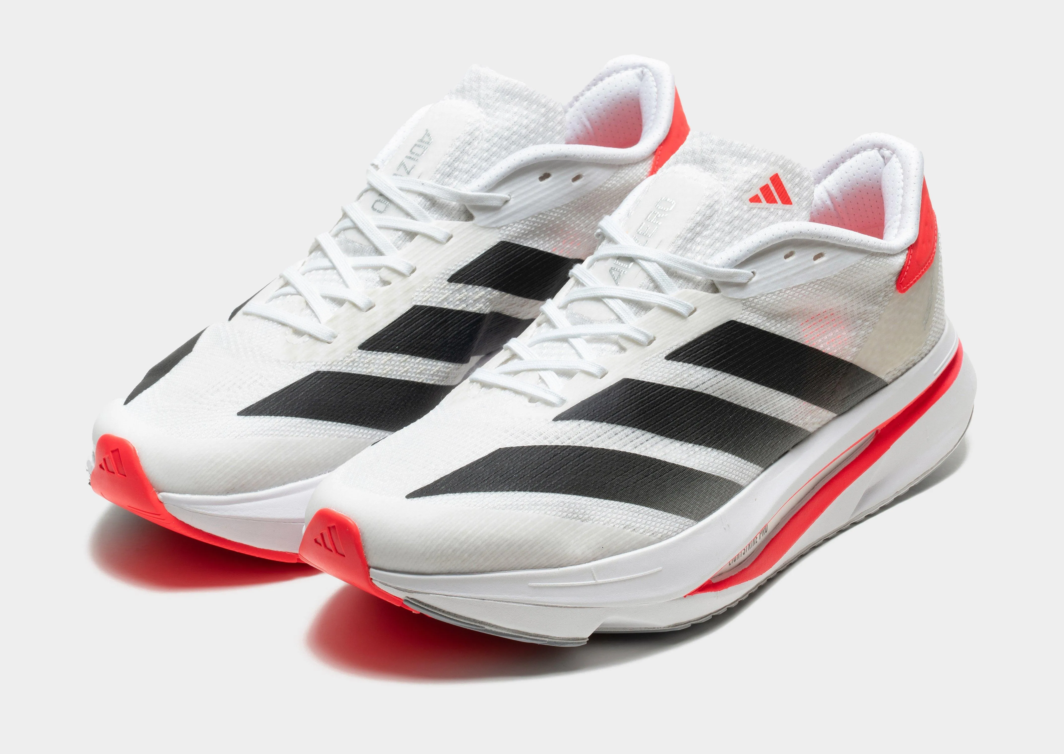 Picnic Mood Adizero SL2