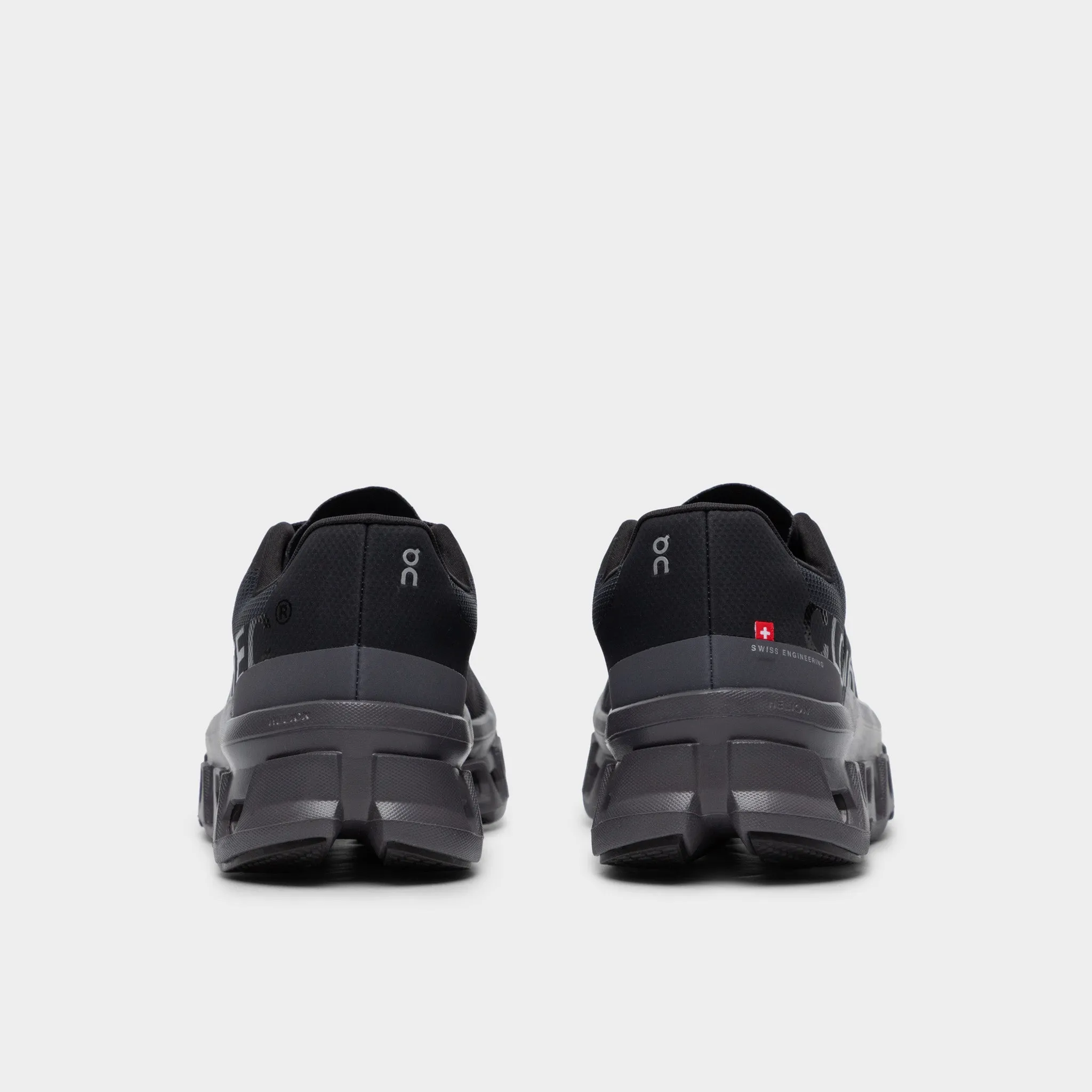 expert - approved casual runners' footwear On Women's Cloudmonster Black / Magnet