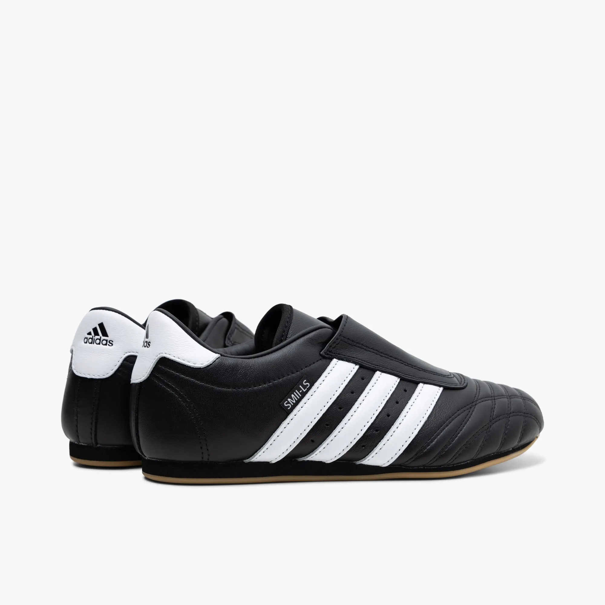 Casual Elegance morning run adidas Originals Women's Taekwondo Core Black / Fwtr White - Gum