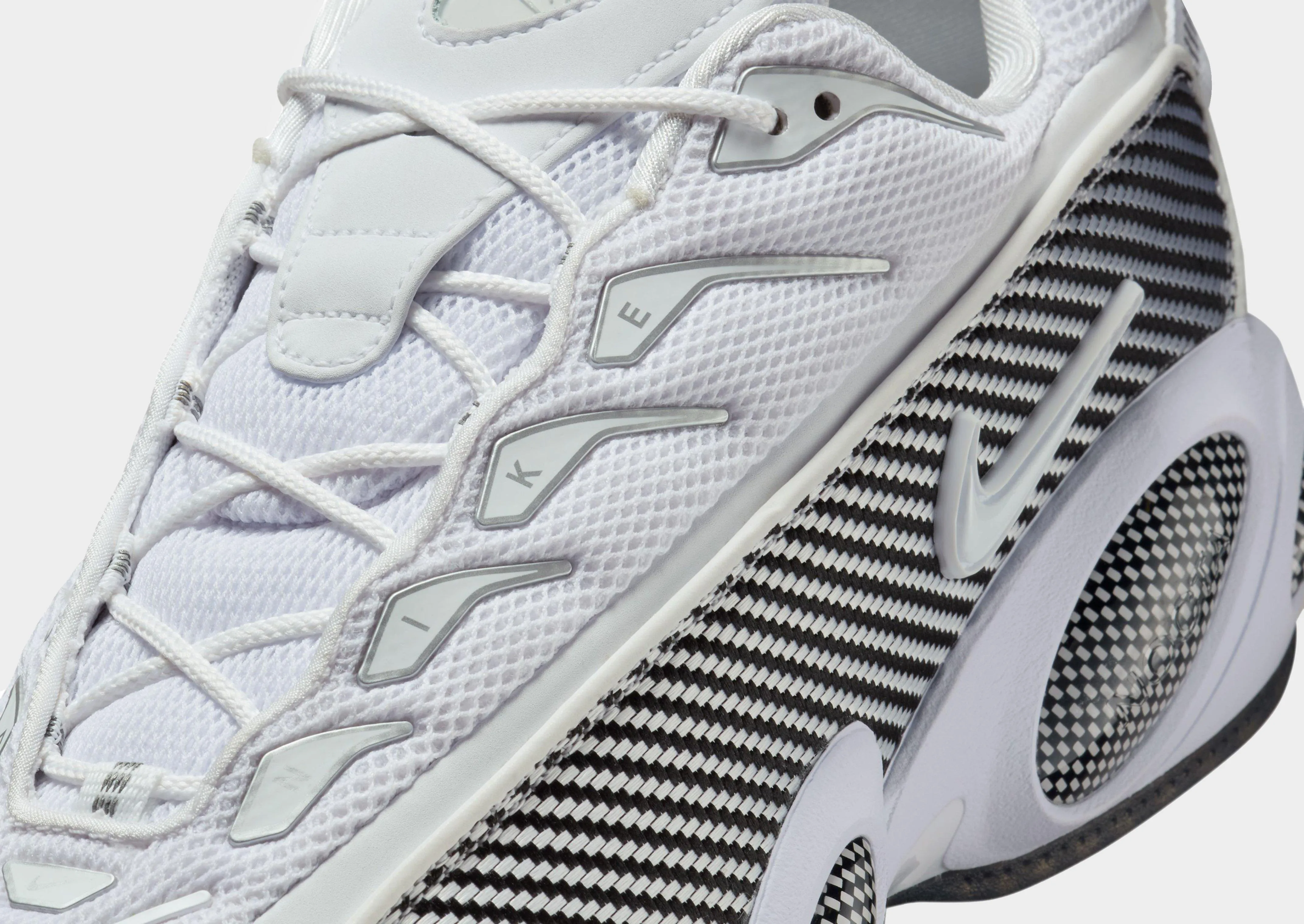 Cushioned heel Responsive Choice NOCTA Glide