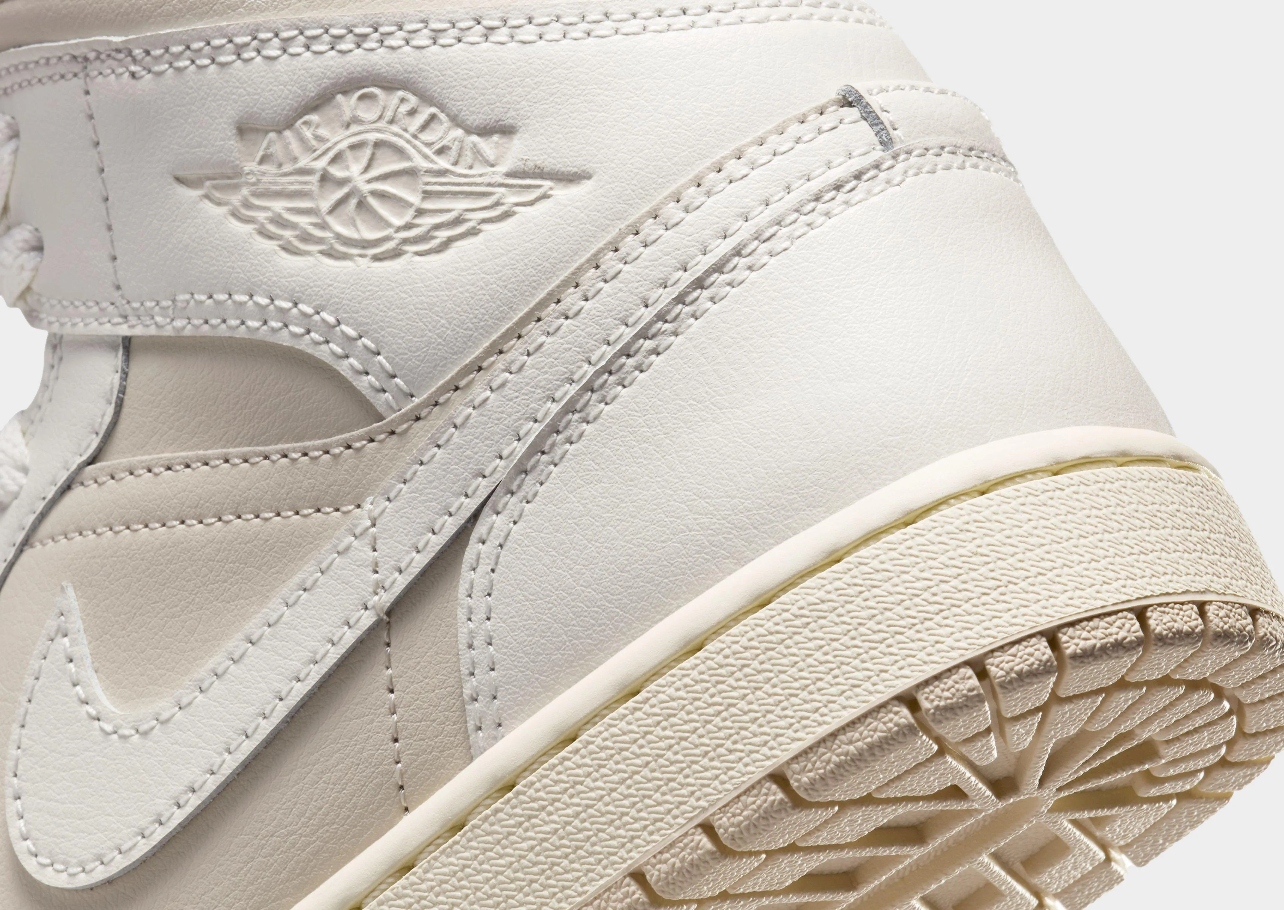 Air 1 Mid Women's Quick Change