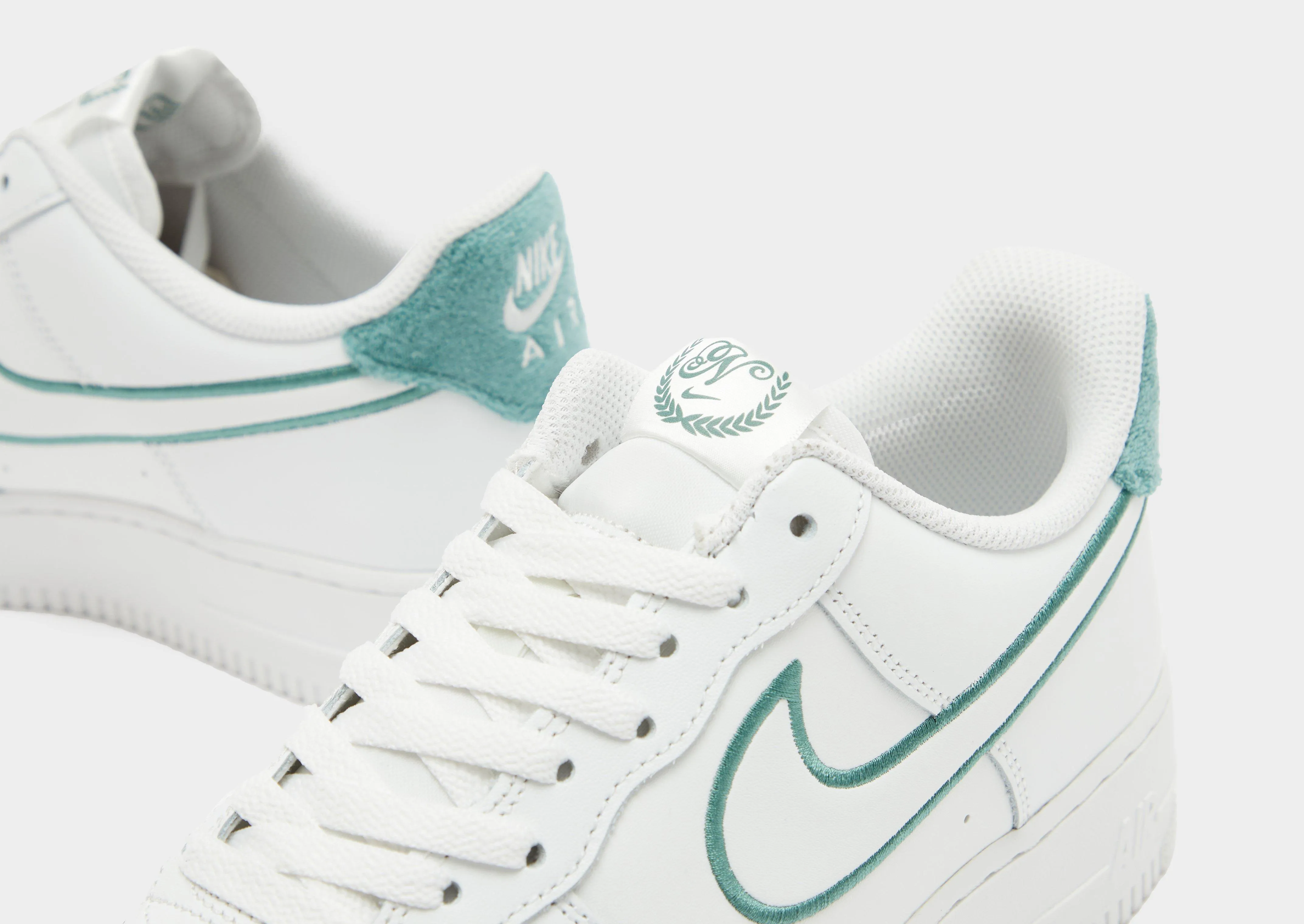 Air Force 1 '07 LV8 Weather Ready