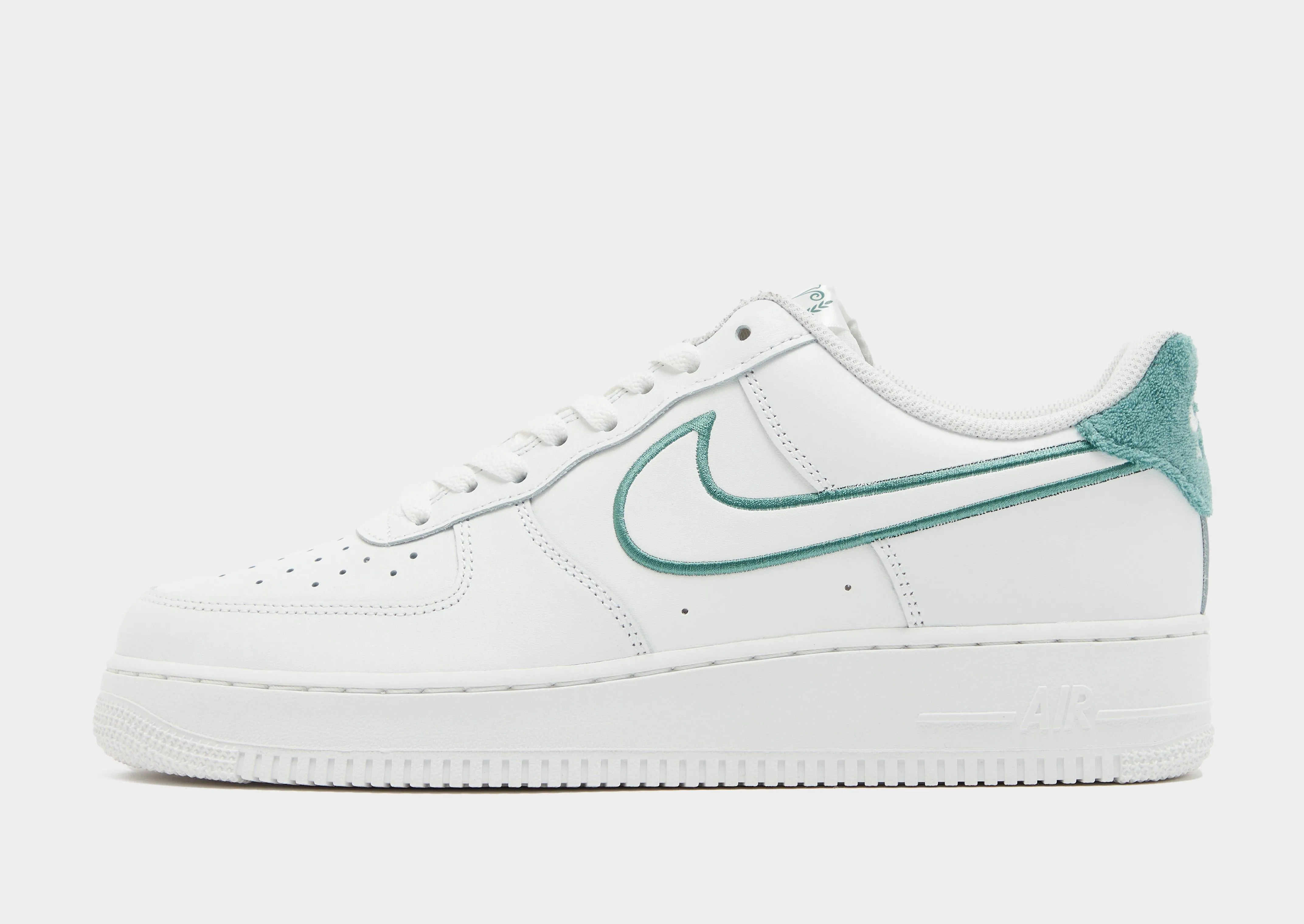 Neutral Ride Air Force 1 '07 LV8
