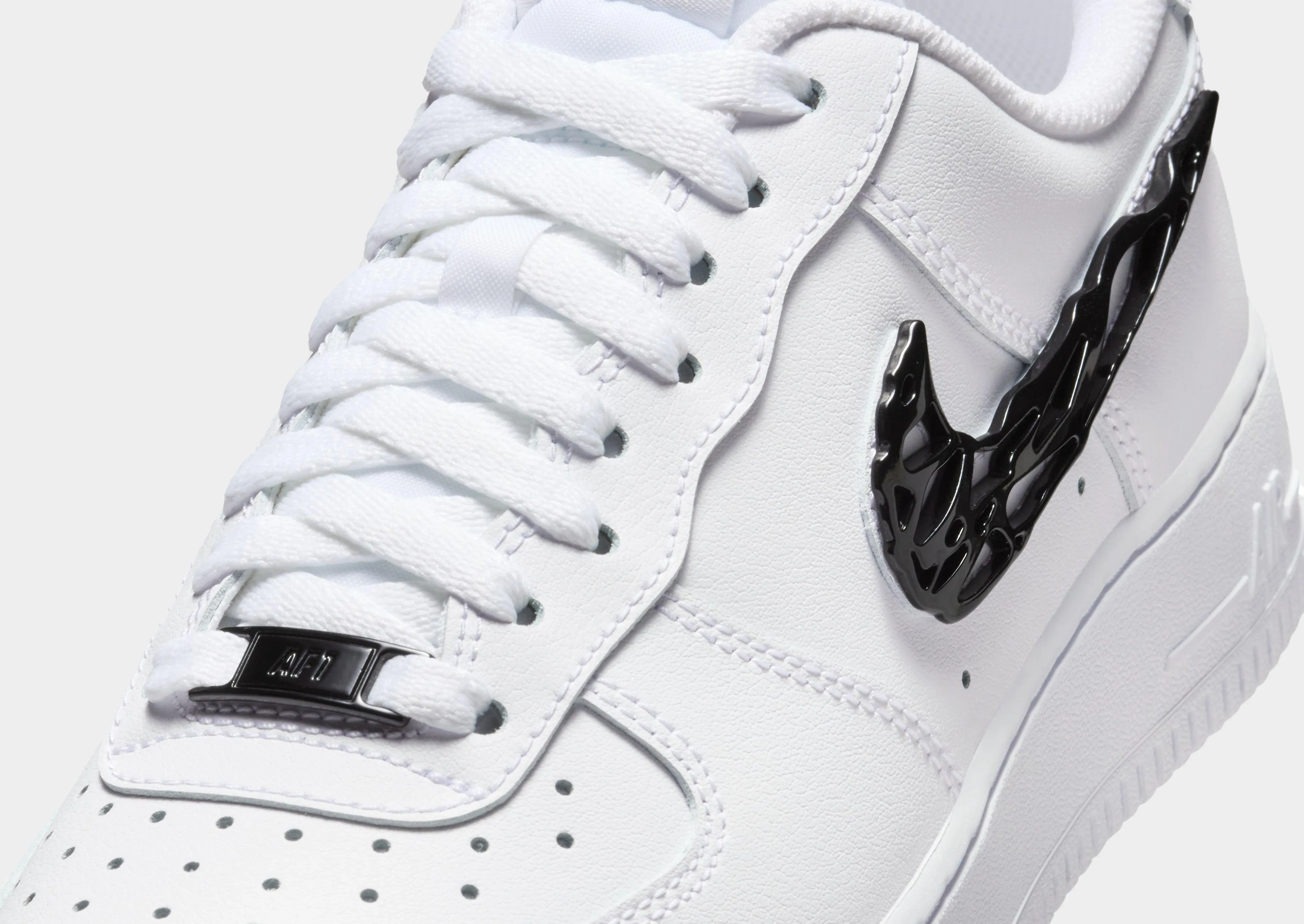 Refined chic Air Force 1 ??7 LX Women's