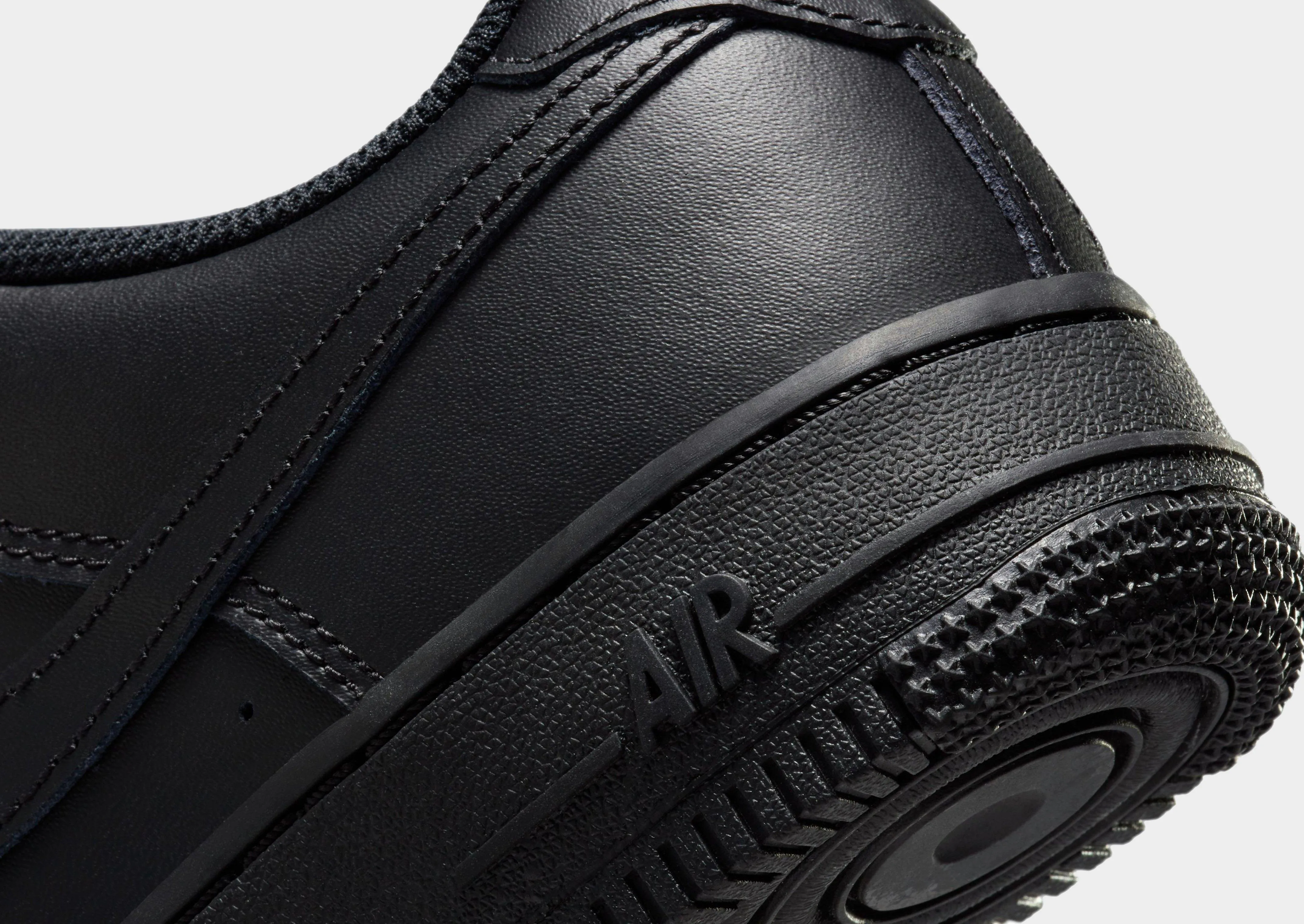 Air Force 1 LE Junior's Sport Details