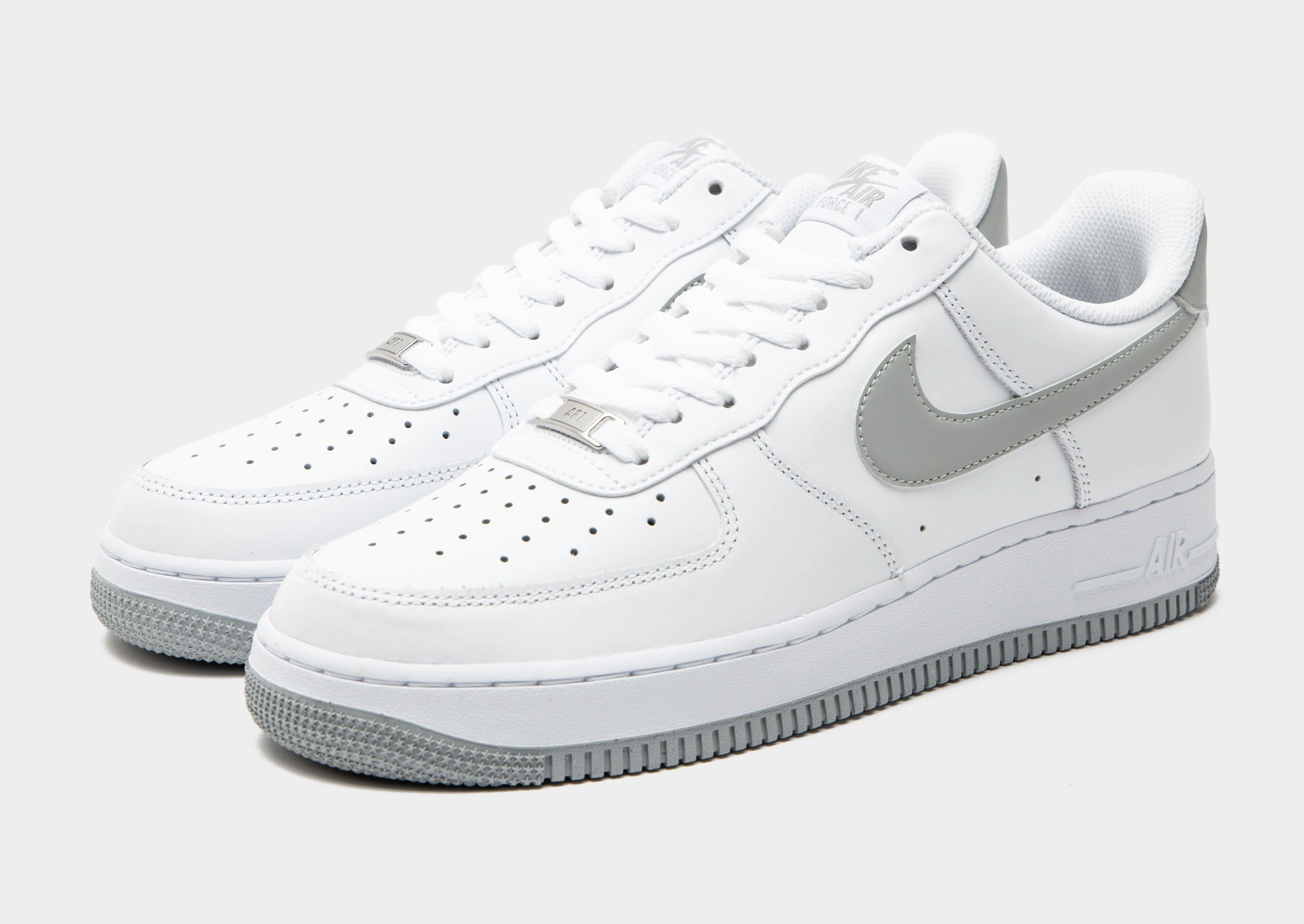 Air Force 1 Low Step Fit Slip Resistant Pattern