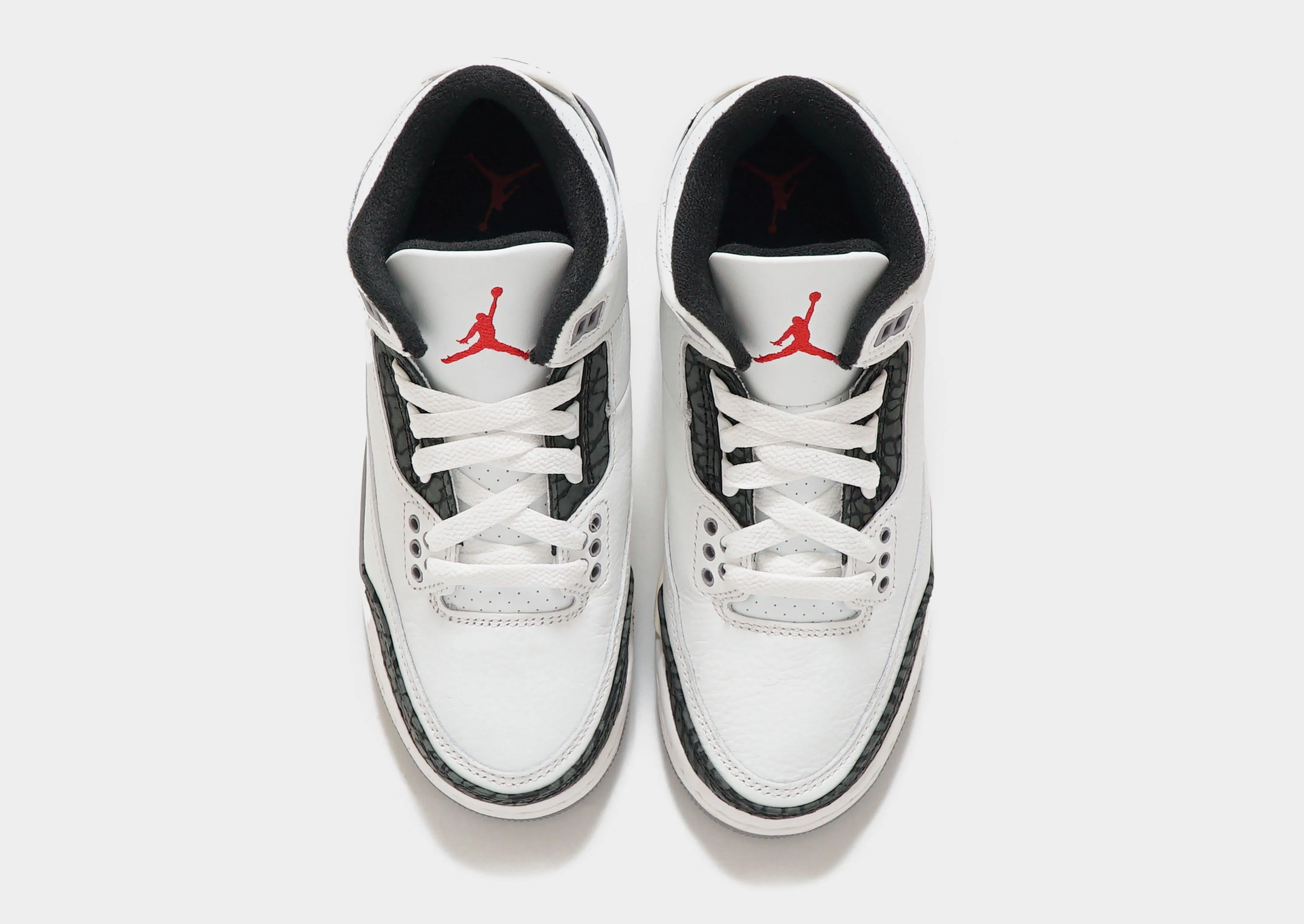 Air Jordan 3 Retro "Cement Grey" Junior's Street Power Abrasion Guard