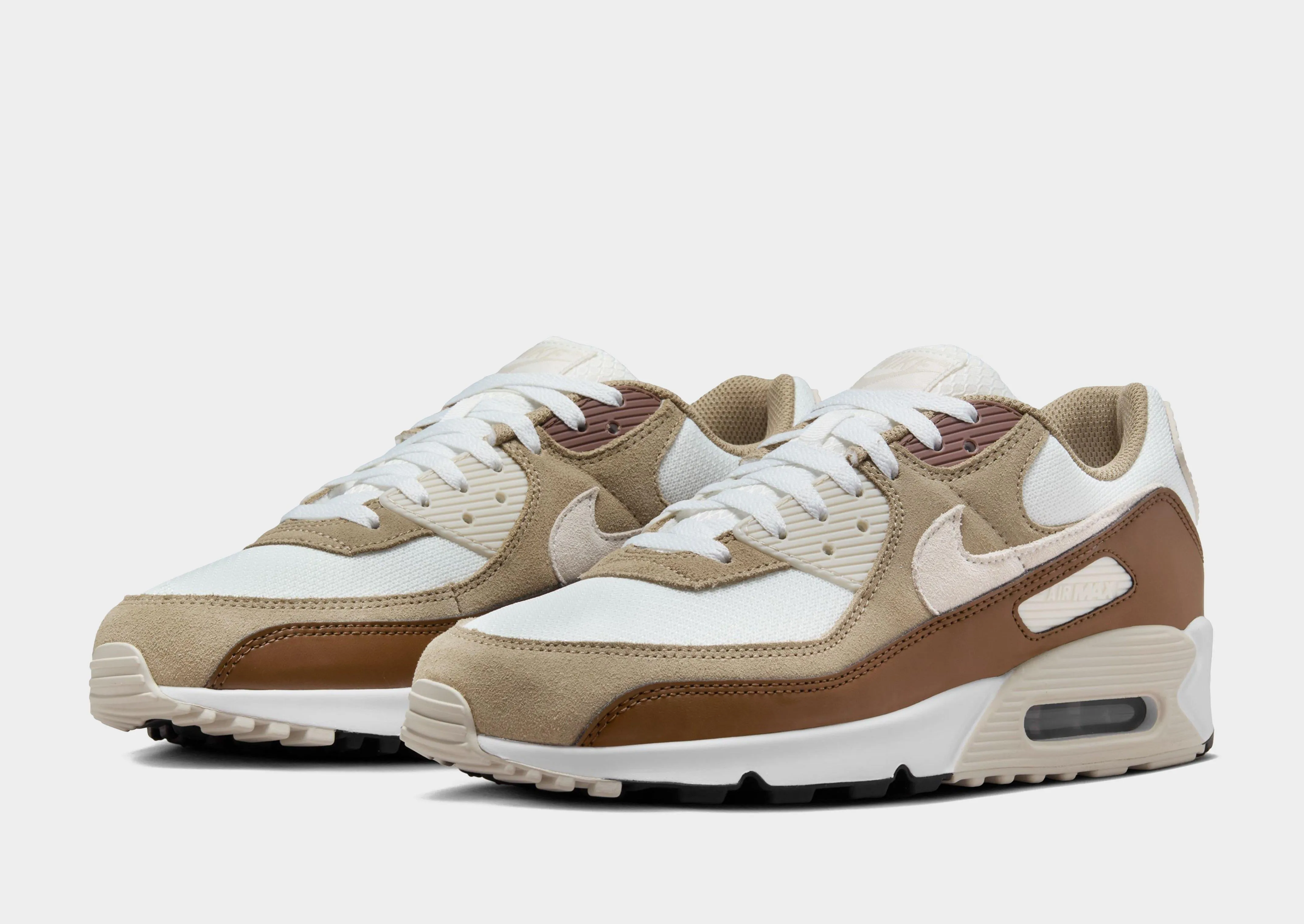 Air Max 90 Dynamic Flexibility Padded shock absorption