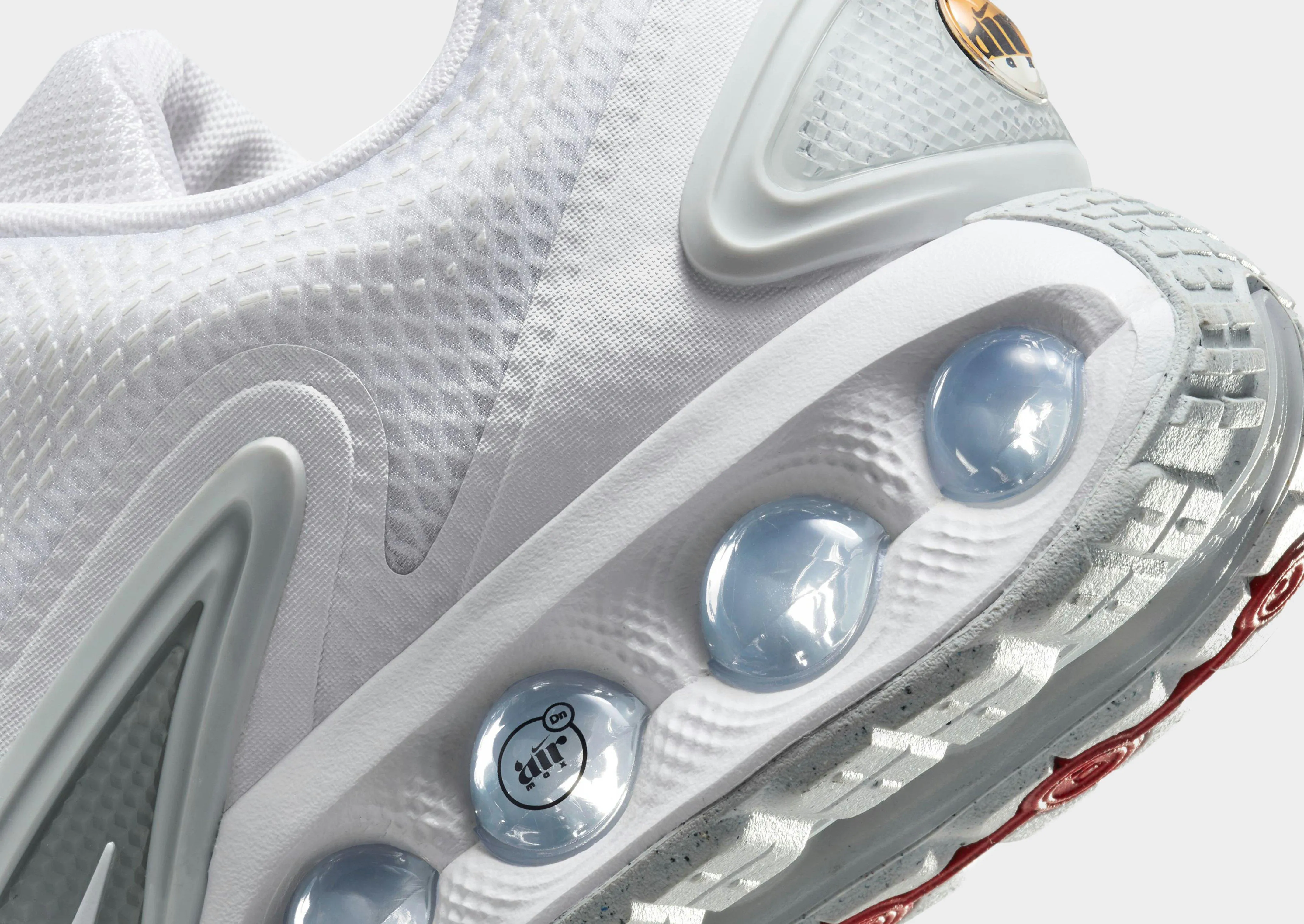 Air Max DN Walk Tech Hyper Compression Cushion