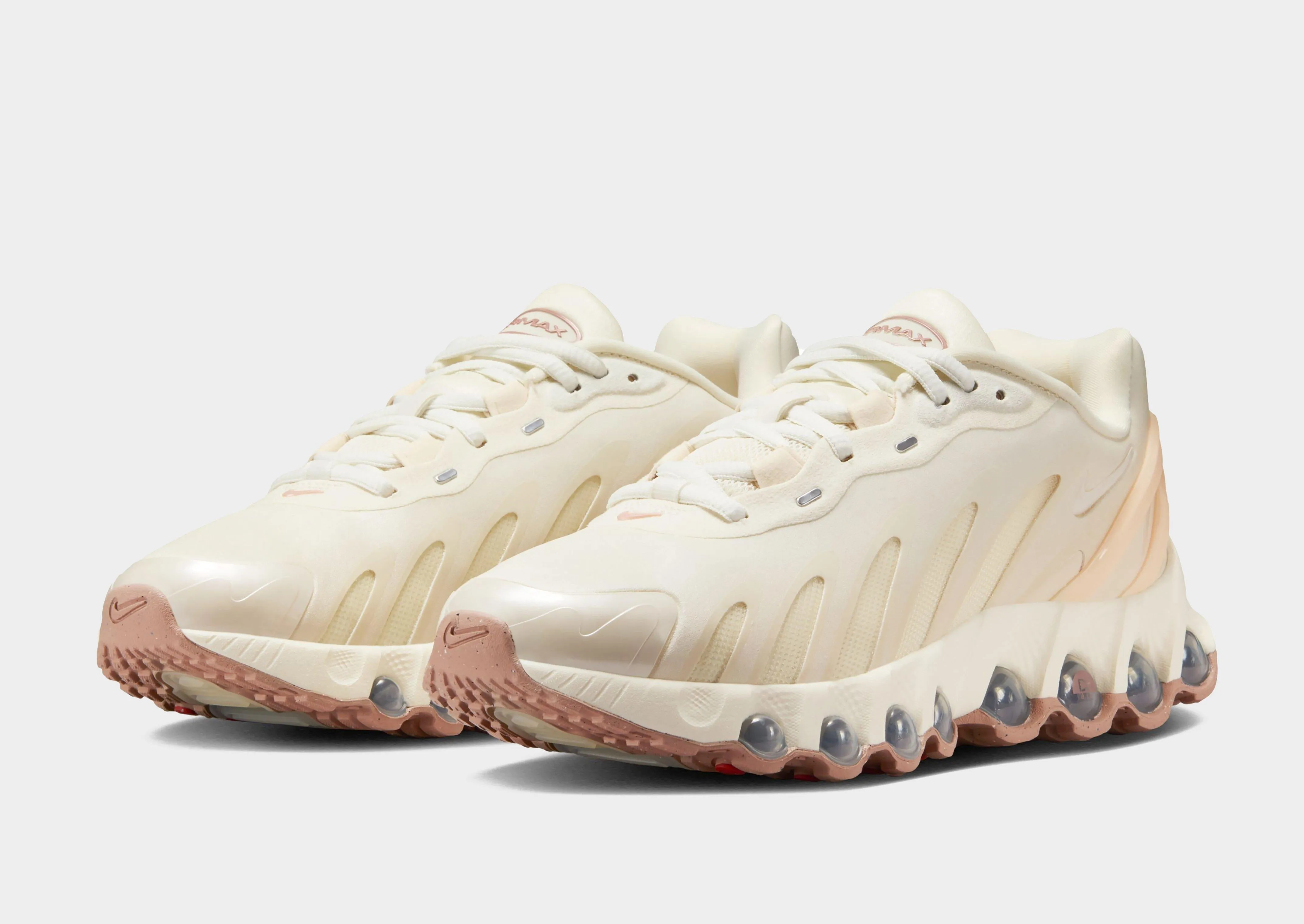 Air MaxDN8 Women's Clean Lines Quick Dry Material
