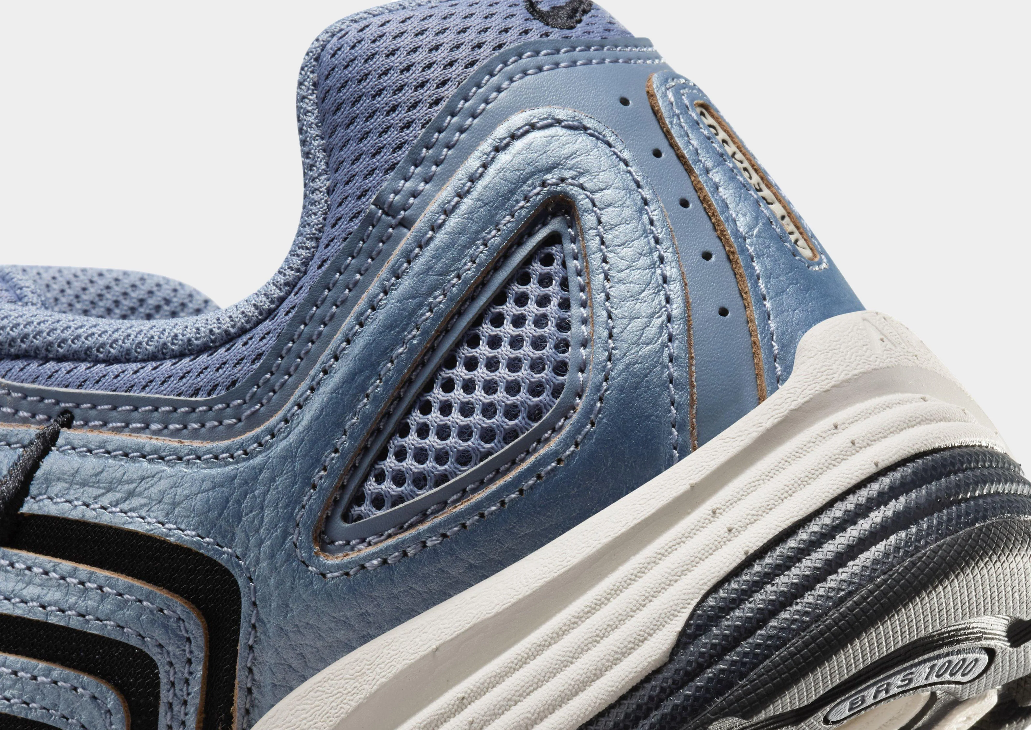 Air Pegasus 2005 C.O.R. Women's Smart Tread