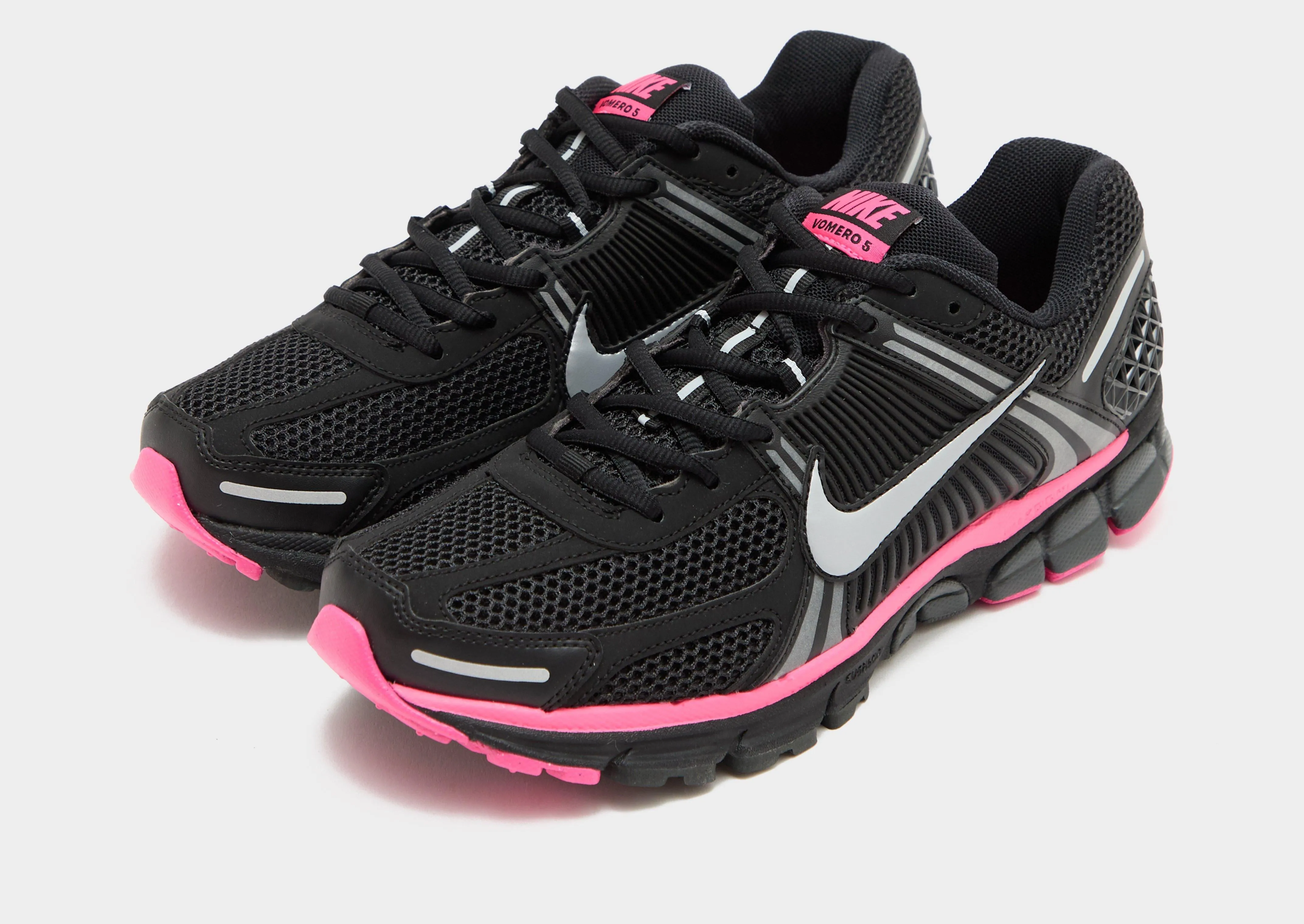 Lightweight Sole Zoom Vomero 5