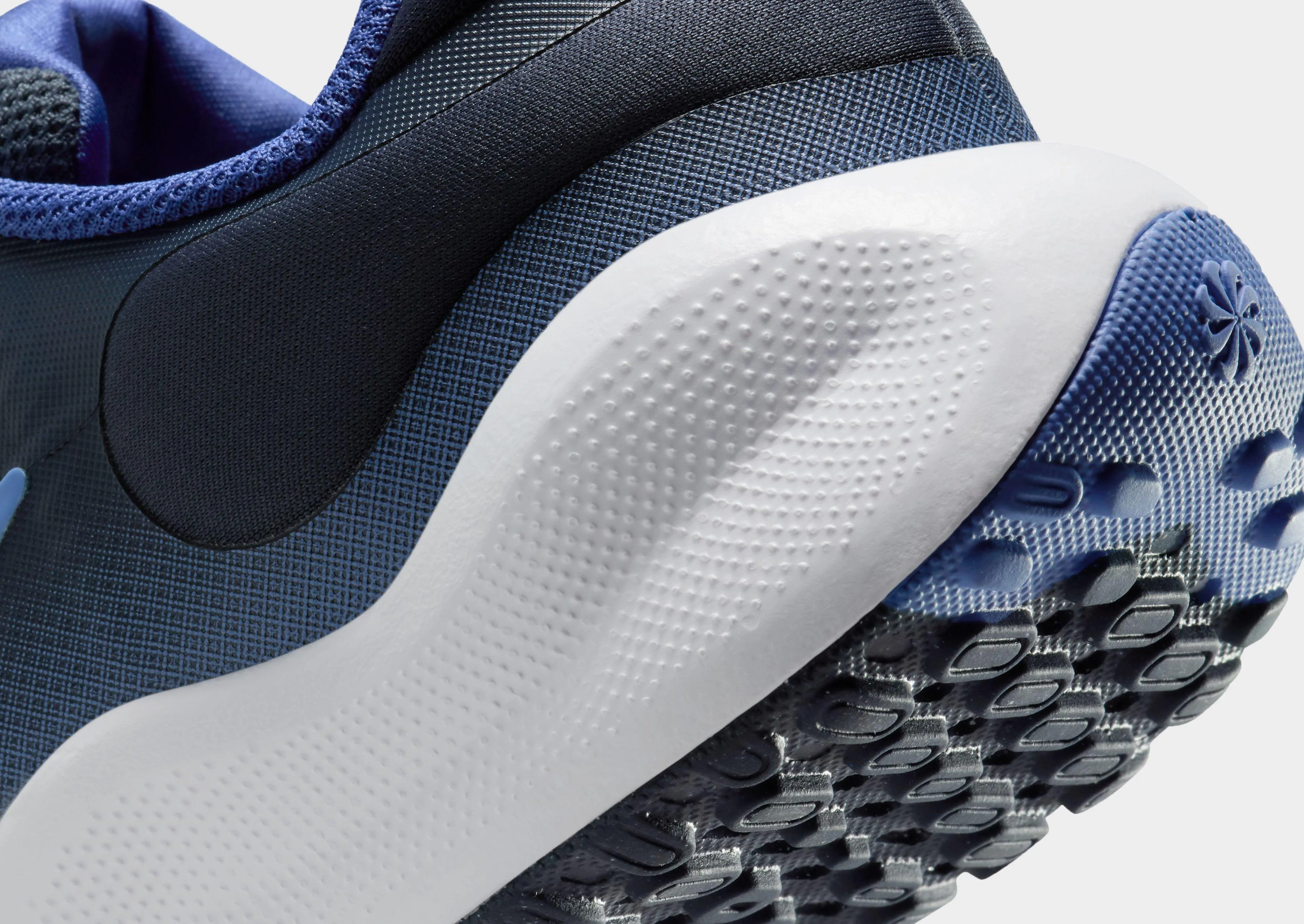 Low Impact Sole Knit Fabric Construction Revolution 7 Junior's
