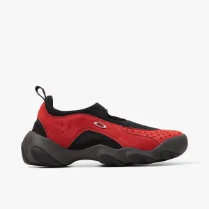 Oakley Factory Team Suede Flesh Sandal Lava / Black Ultra-soft cushioning
