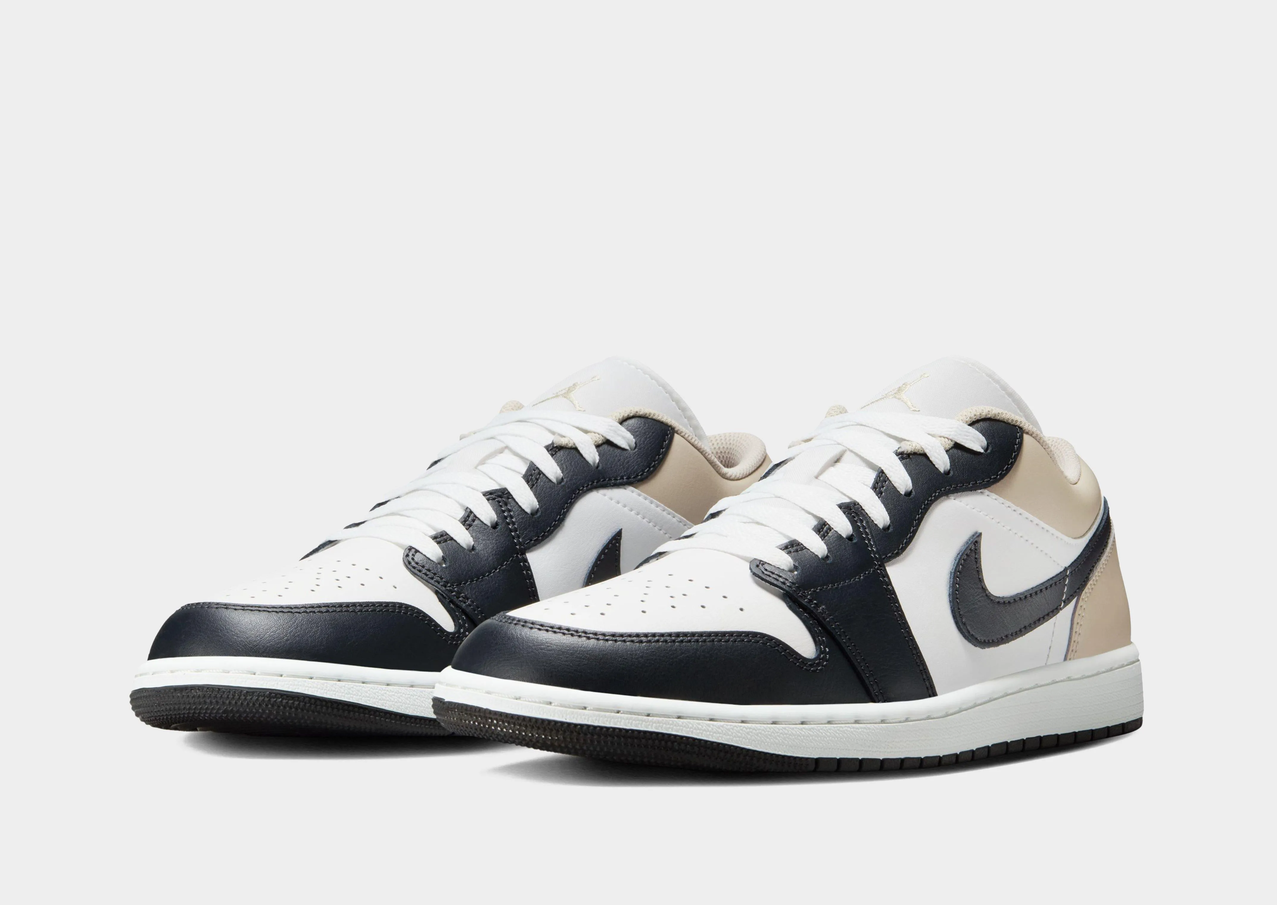 Woven Upper Air 1 Low