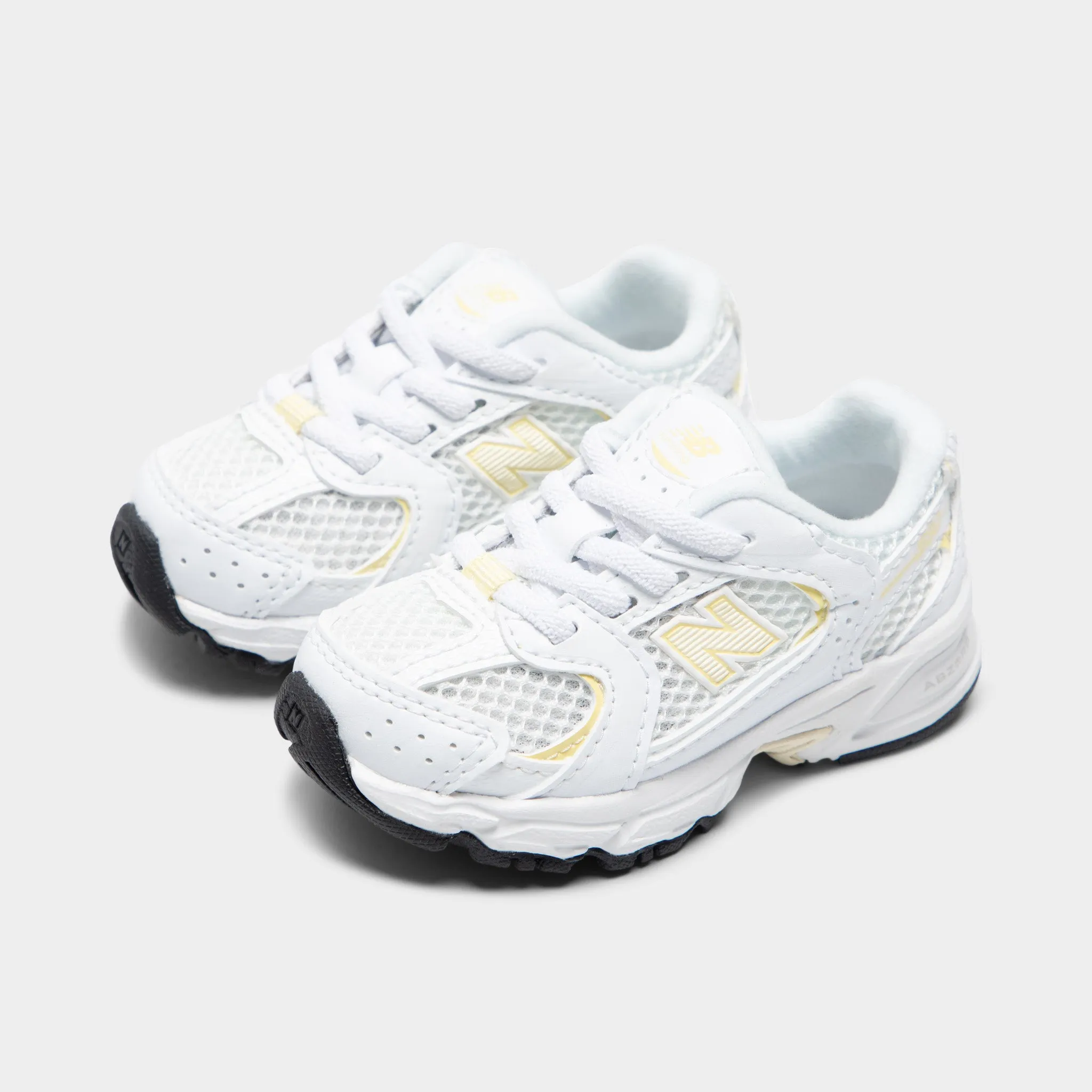 running in deserts New Balance Infants' 530 White / Beige