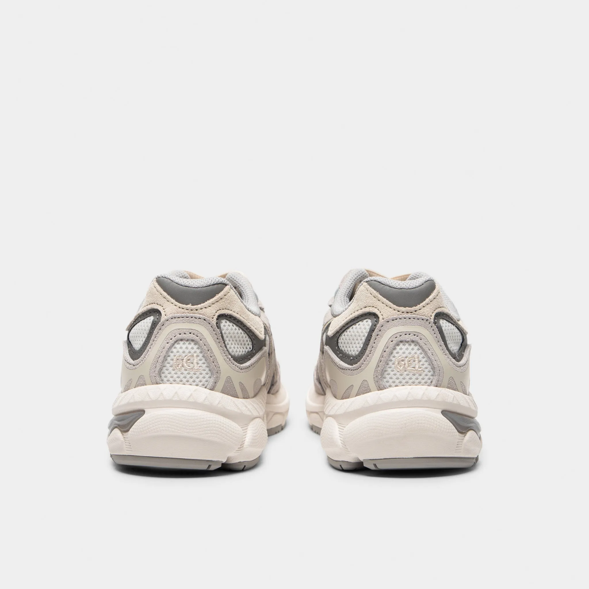park - specific shoes ASICS GEL-NYC GS Cream / Oyster Grey