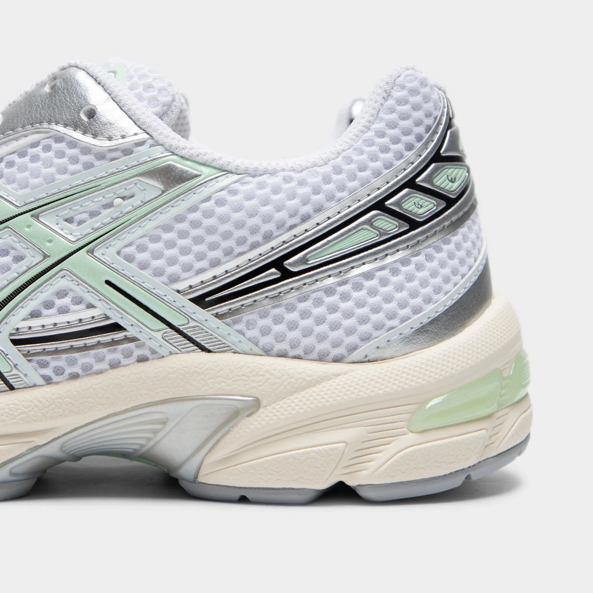 ASICS Women's GEL-1130 White / Mint Tint breathable experience