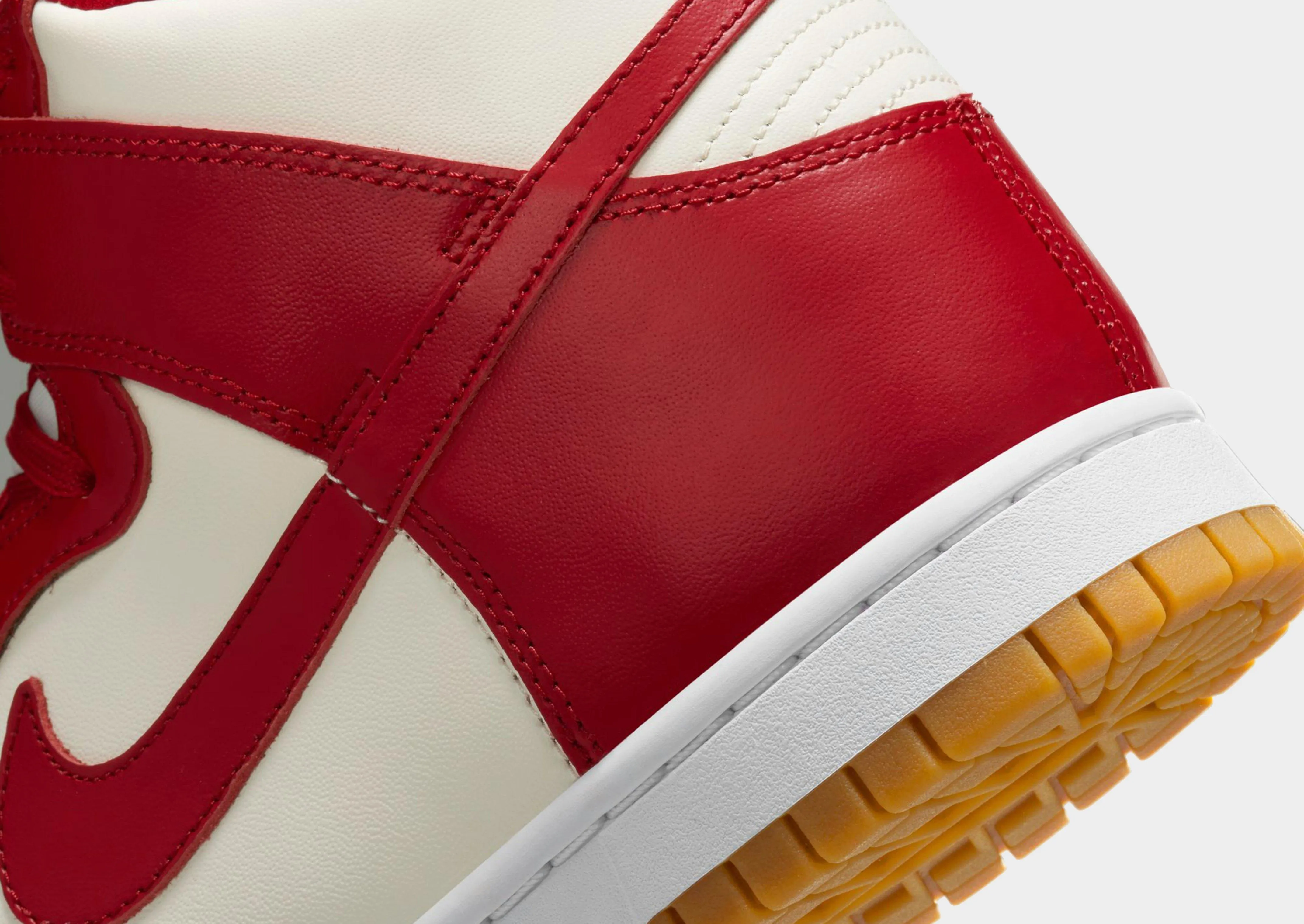 Weekend Trail High Ankle Dunk High Women's