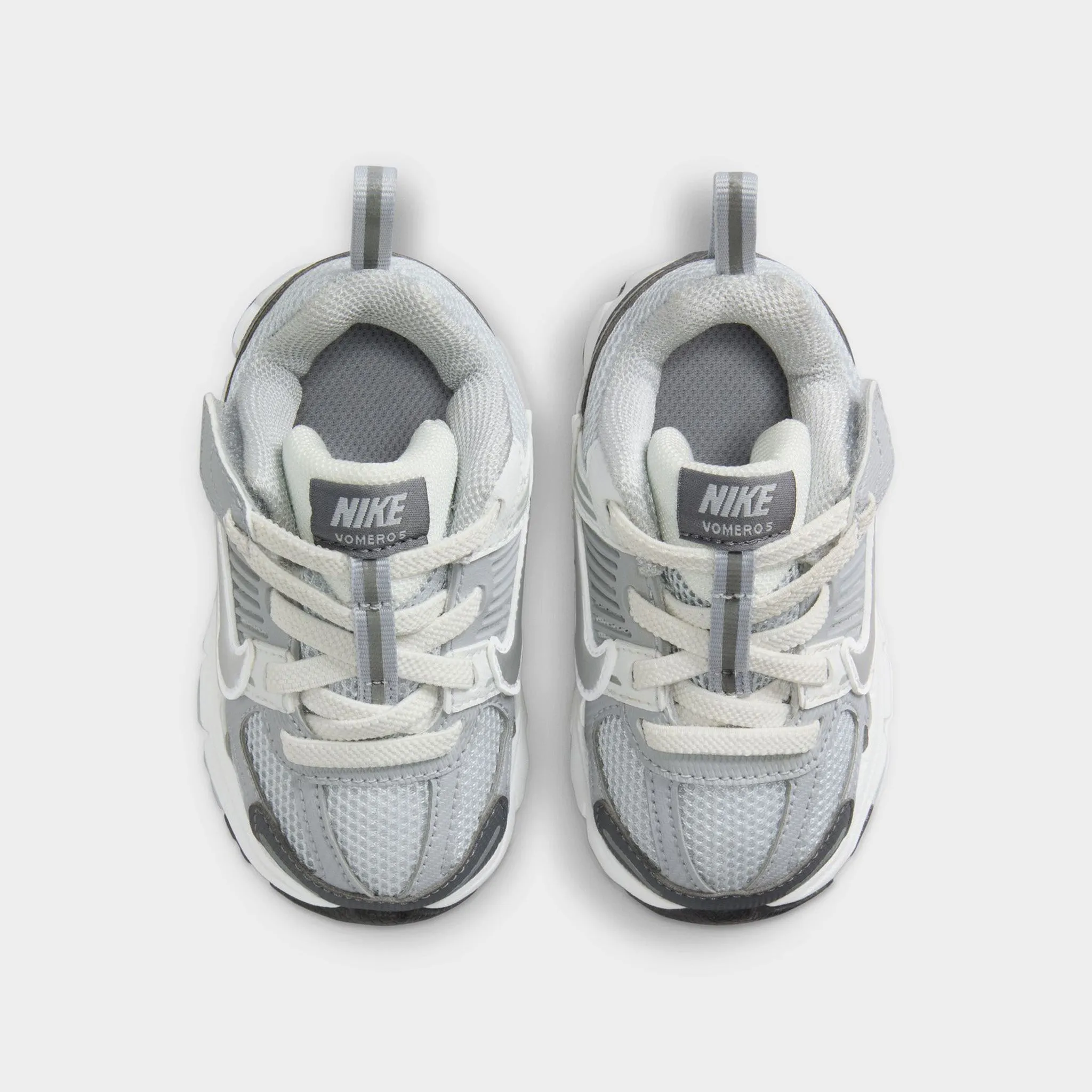 Nike Vomero 5 TD Pure Platinum / Metallic Silver Endurance Performance Abrasion Resistant Materials