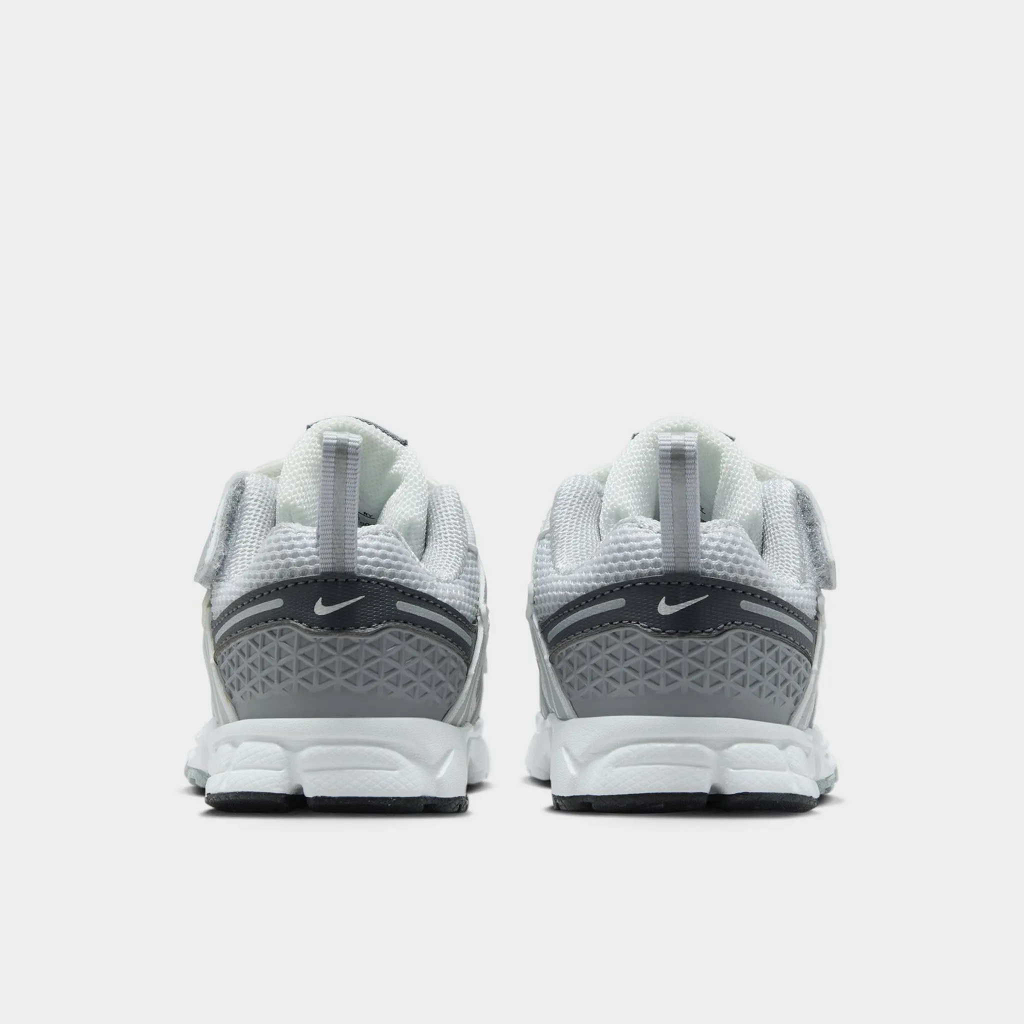 Workout Multi Layer Foam Nike Vomero 5 TD Pure Platinum / Metallic Silver