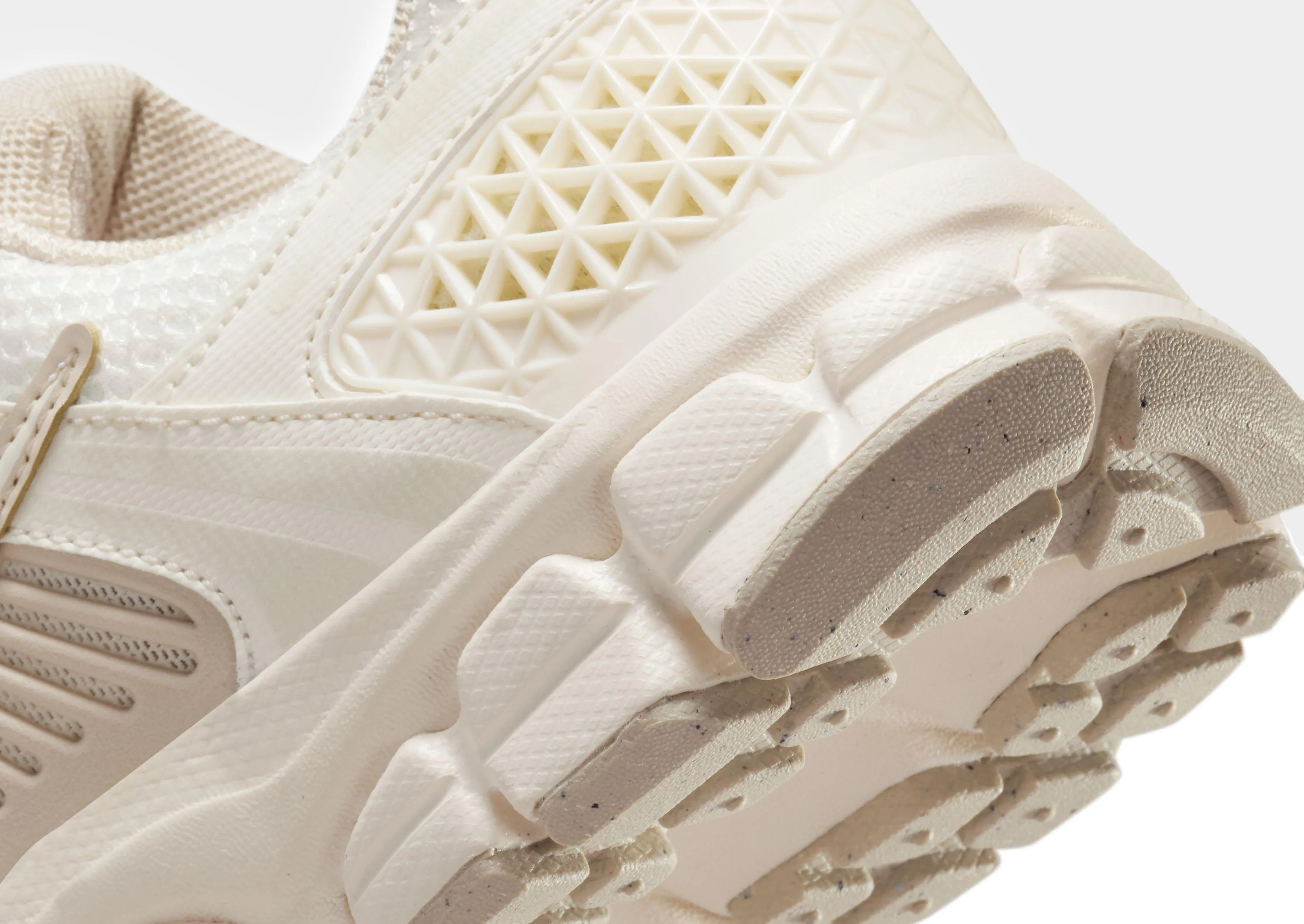Zoom Vomero 5 Junior's Cushioned Sole