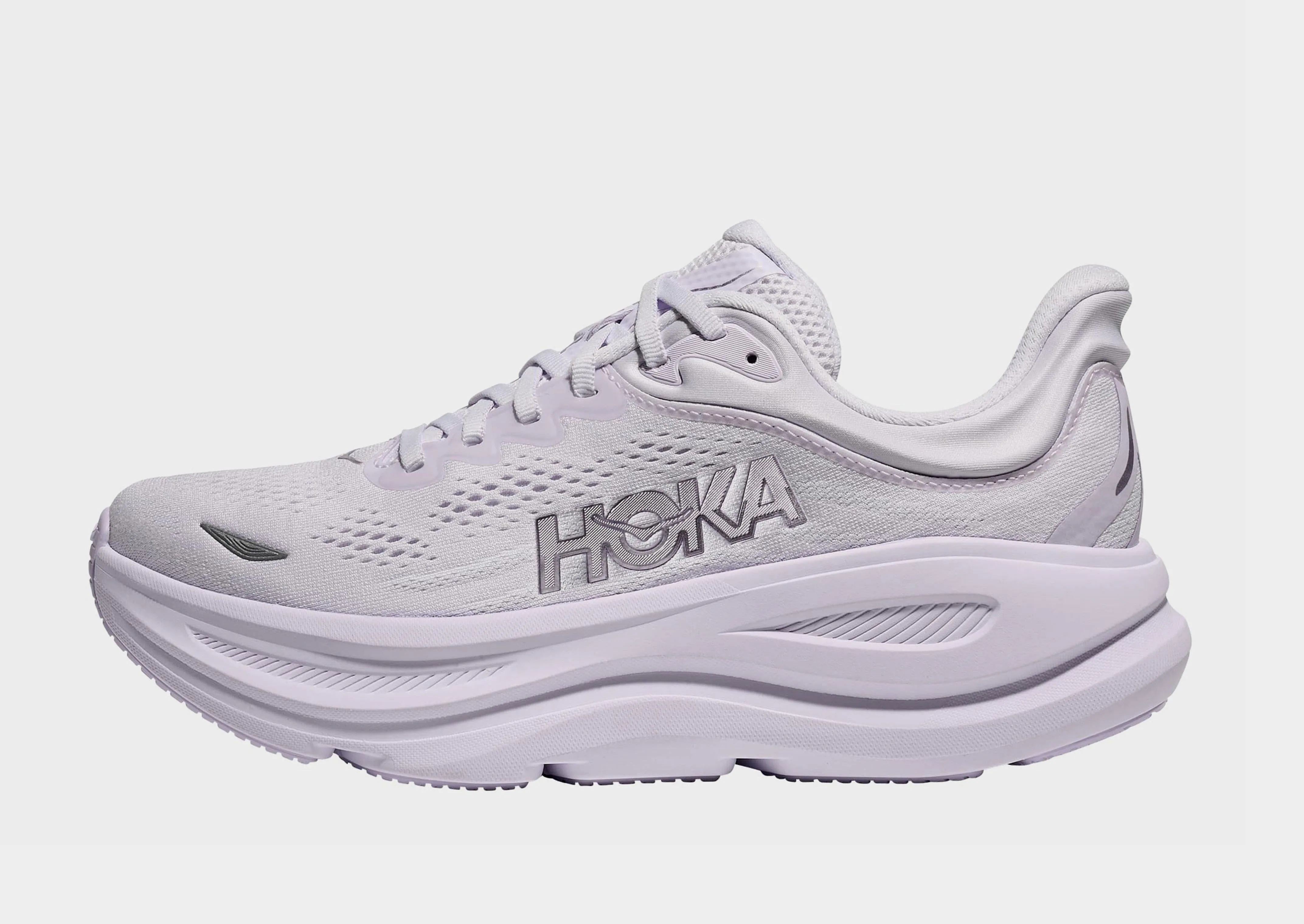 Bondi 9 Women's treadmill running shoe space running with a group