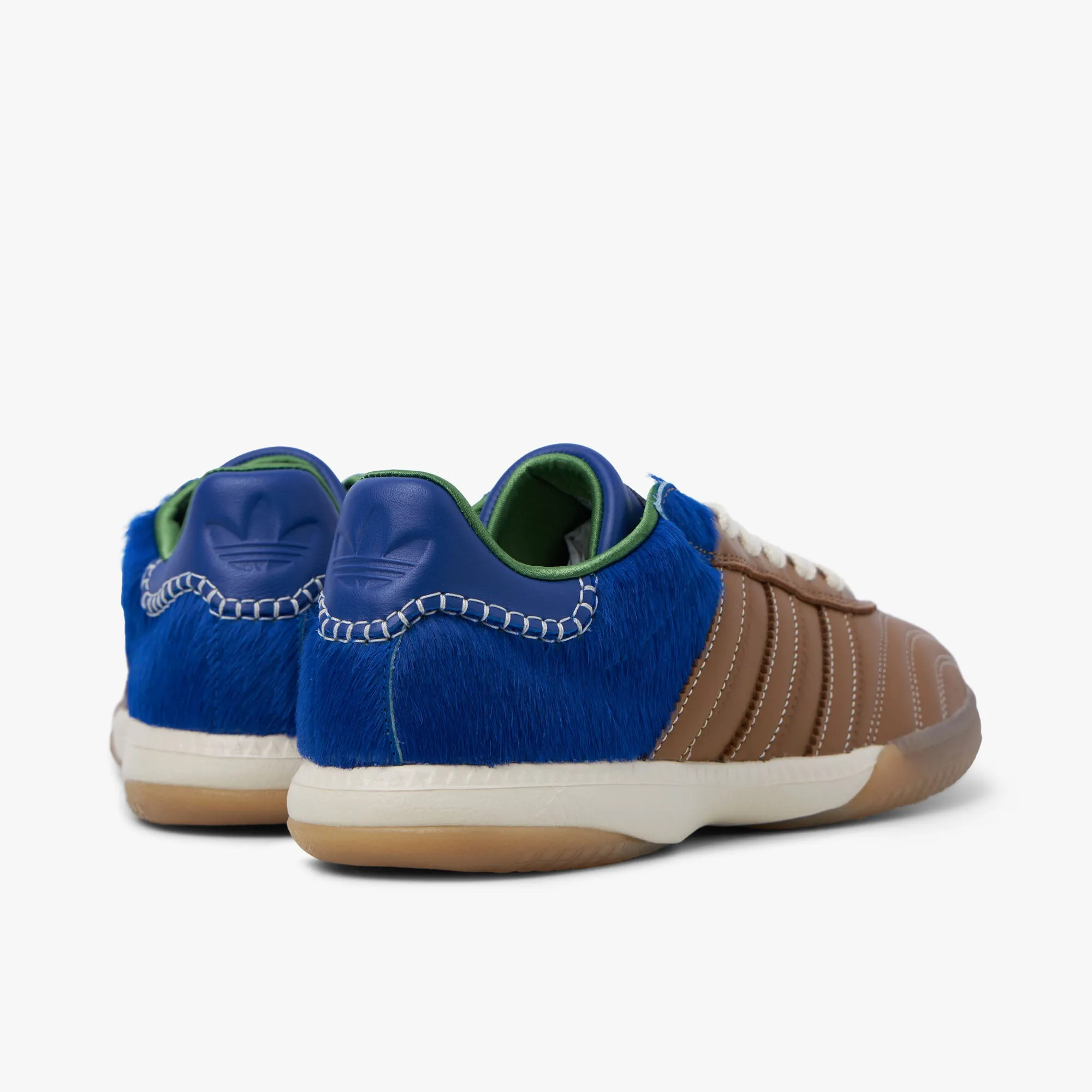 adidas Originals Wales Bonner Samba Millennium Wonder Clay / Team Royal - Wonder White Leaf Walk on the road