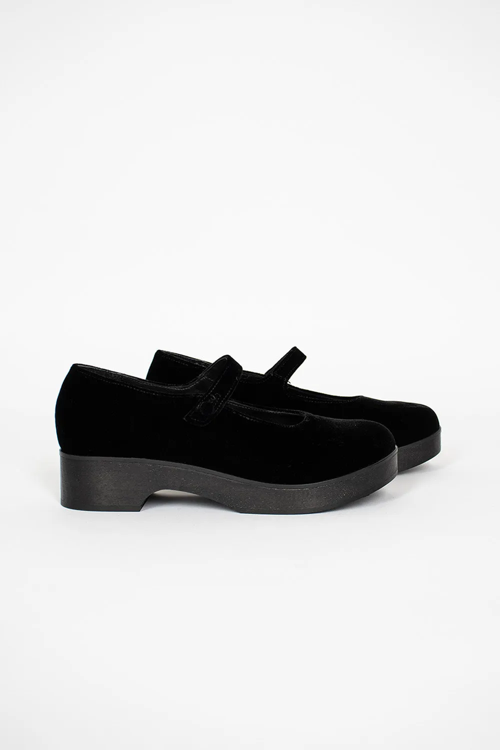 Button Ballerina Clog Black Shock Absorbing Rainy Day Commuter Reliable Footwear